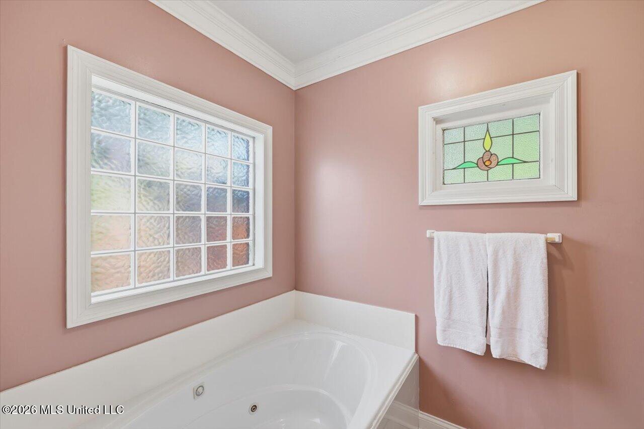 1919 Mcraven Road Property Photo 24