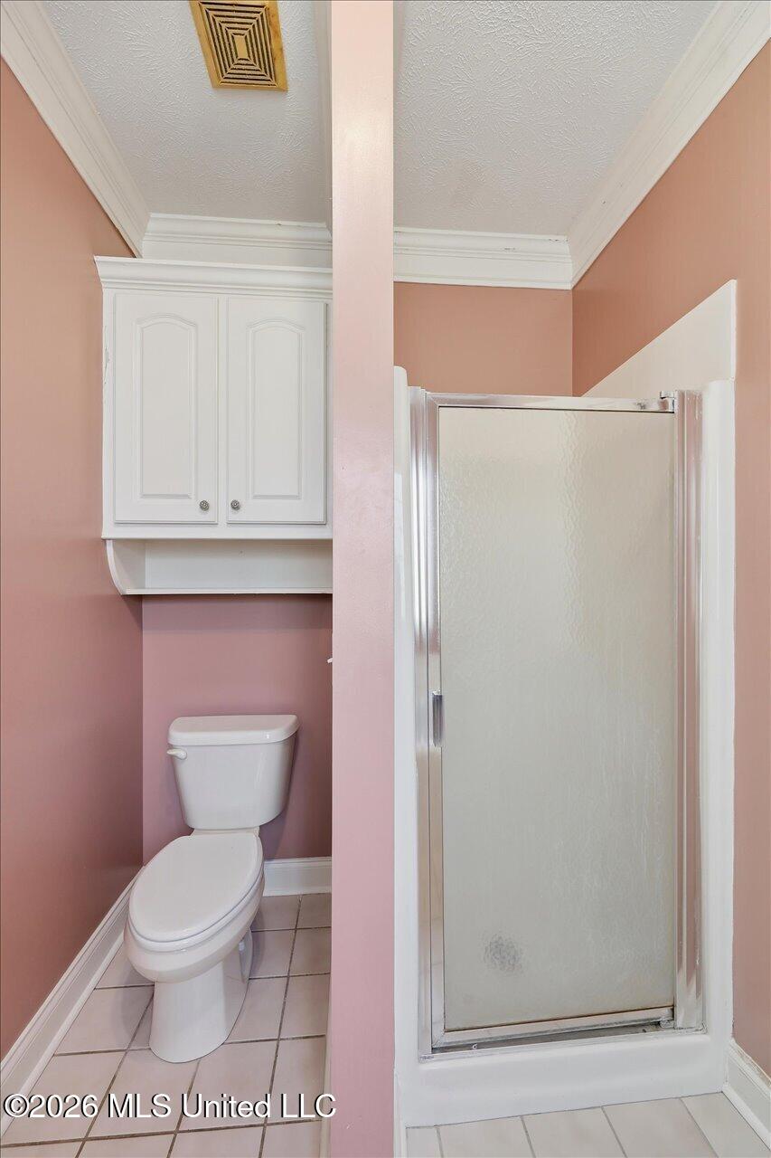 1919 Mcraven Road Property Photo 25