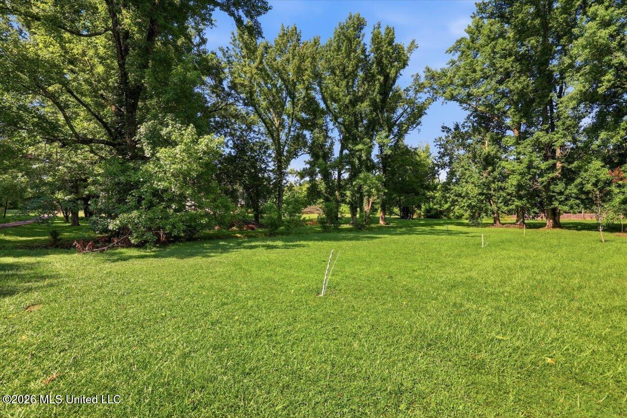 1919 Mcraven Road Property Photo 37