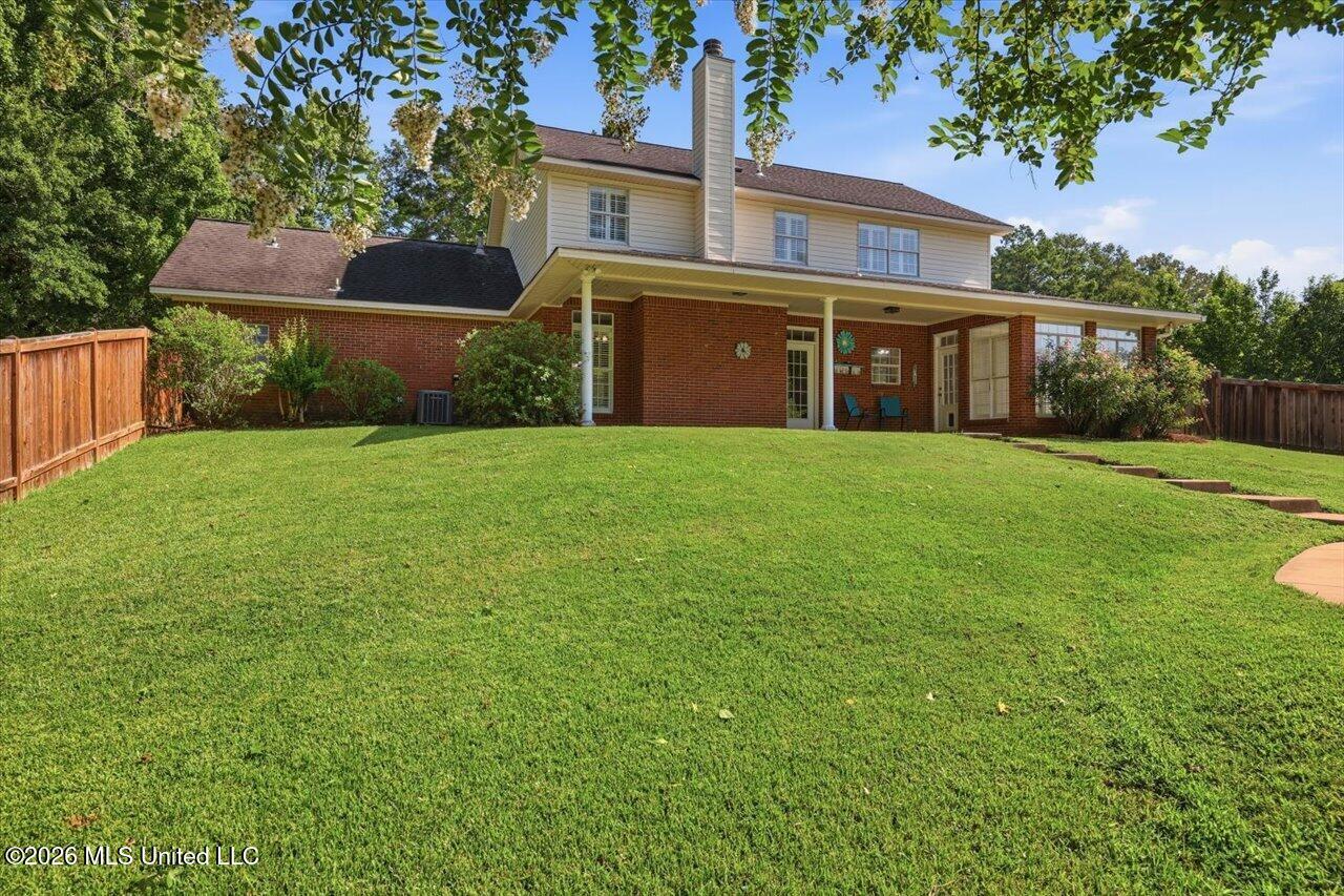 1919 Mcraven Road Property Photo 42