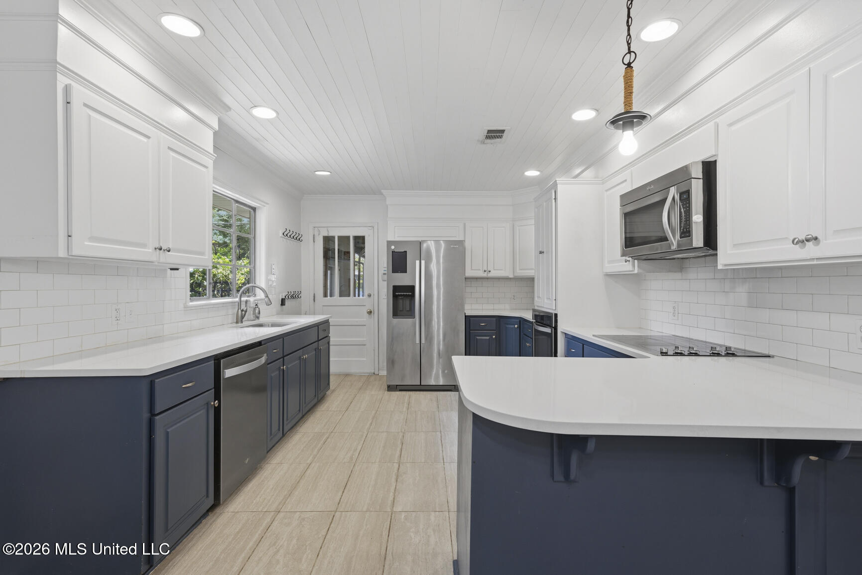 964 Meadow Heights Drive Property Photo 13