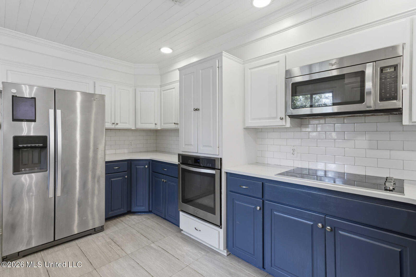 964 Meadow Heights Drive Property Photo 15