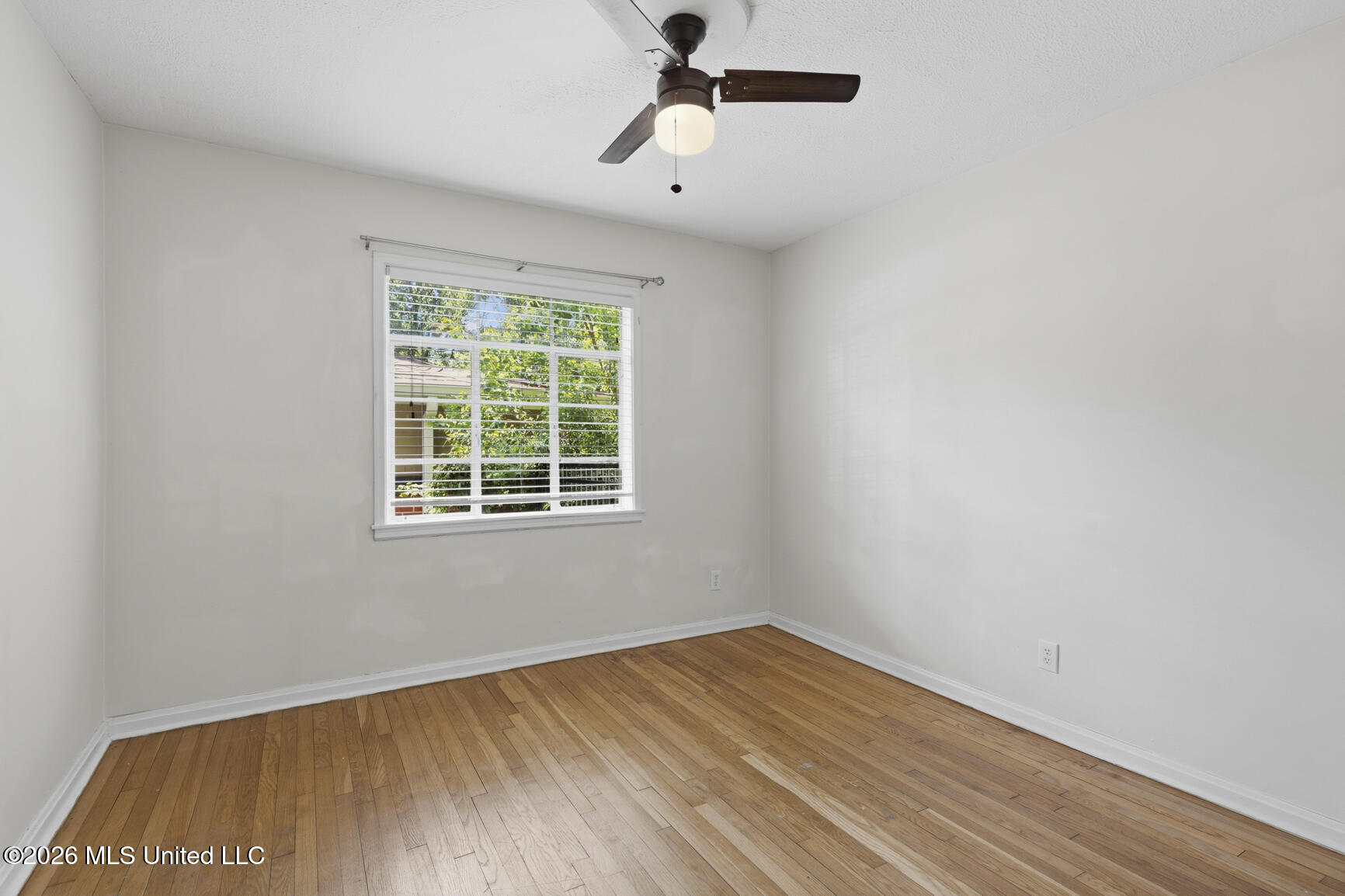 964 Meadow Heights Drive Property Photo 24