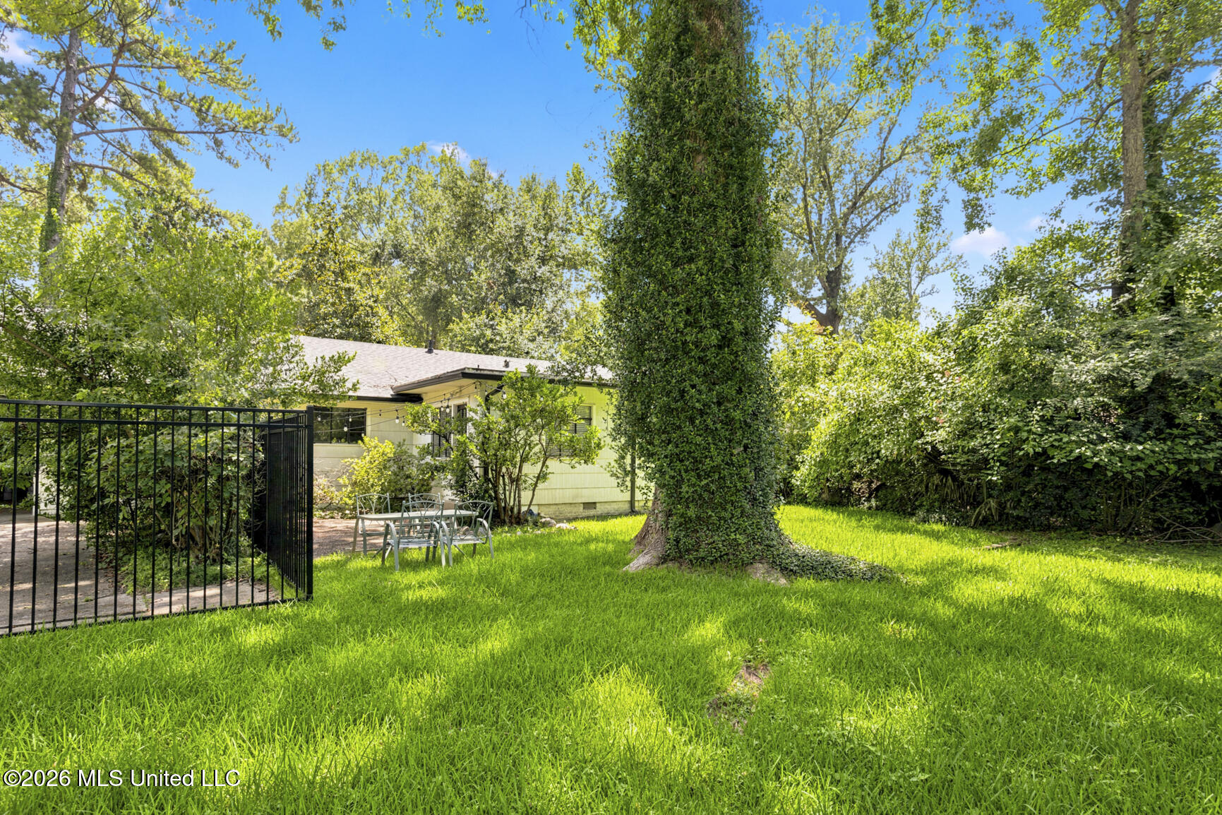 964 Meadow Heights Drive Property Photo 31