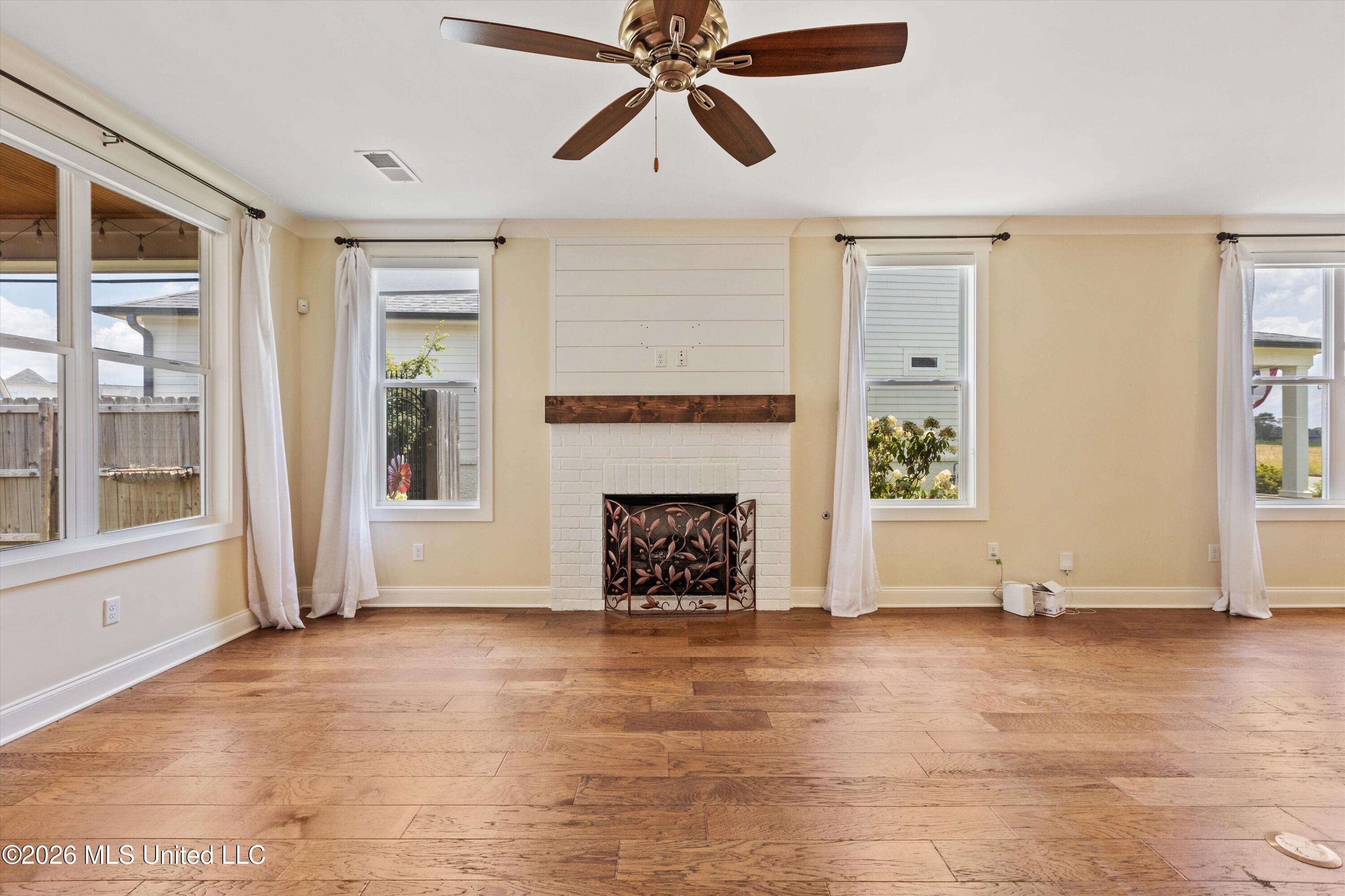 2636 South Street Property Photo 11