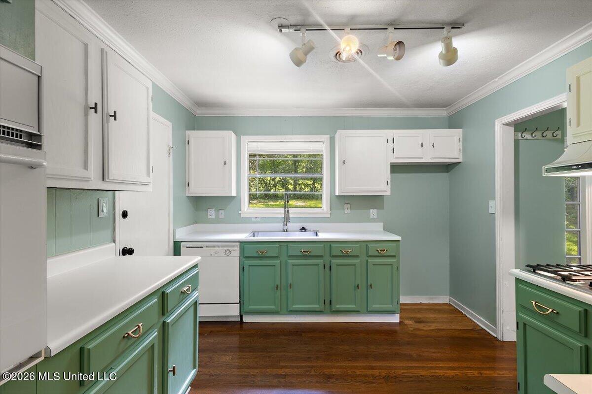 1633 Winchester Street Property Photo 11