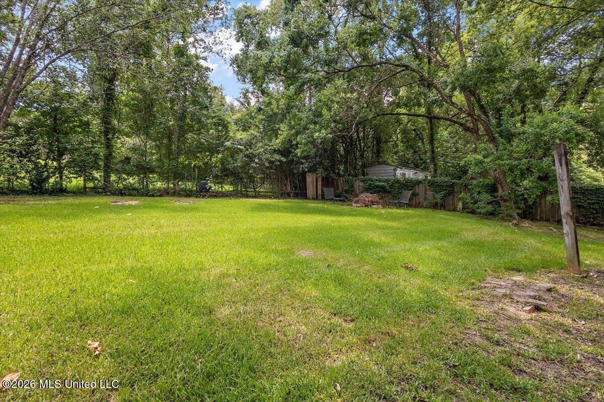 1633 Winchester Street Property Photo 27