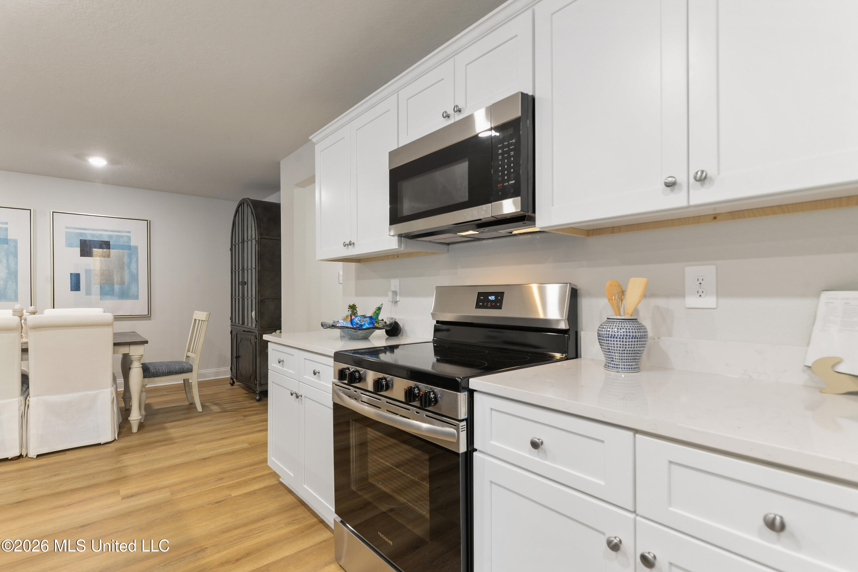 13166 Carnival Circle Property Photo 9