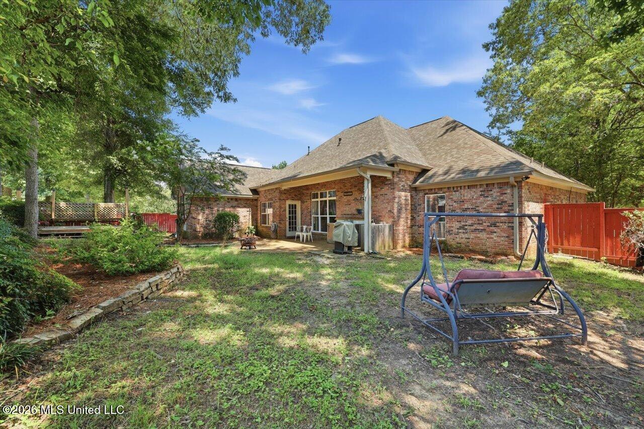 106 Ellicot Burn Property Photo 36