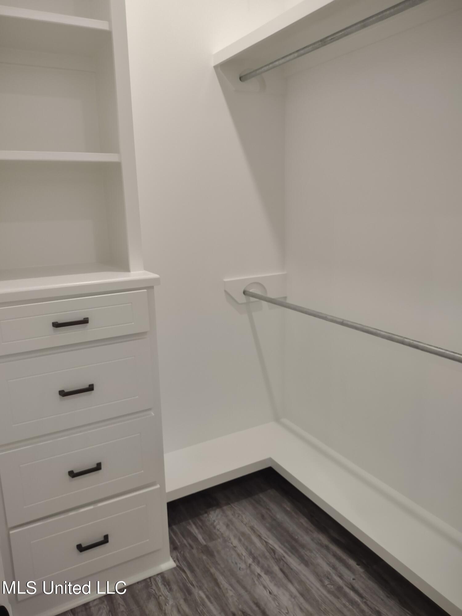 843 Long Leaf Circle Property Photo 10