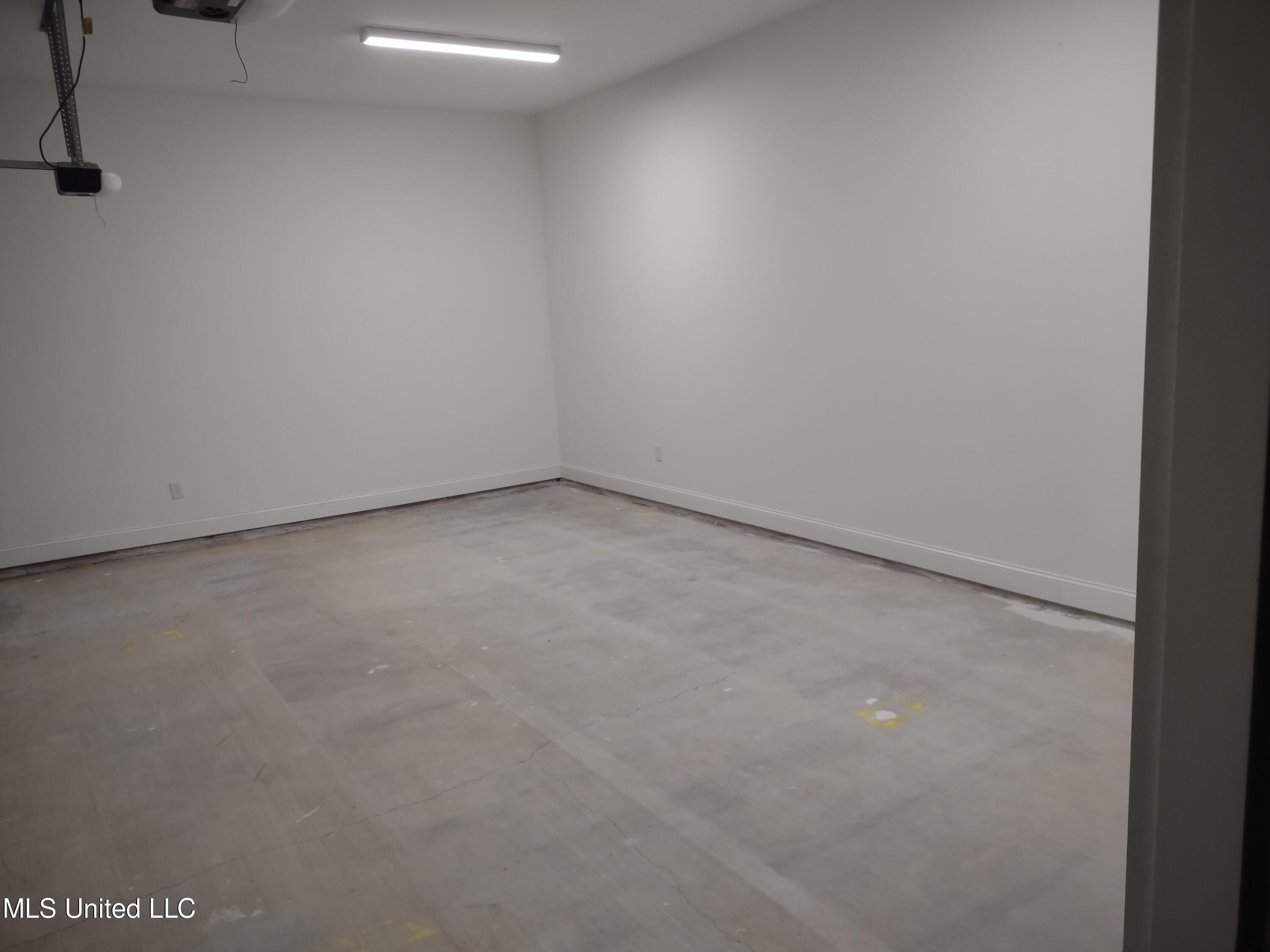 843 Long Leaf Circle Property Photo 22