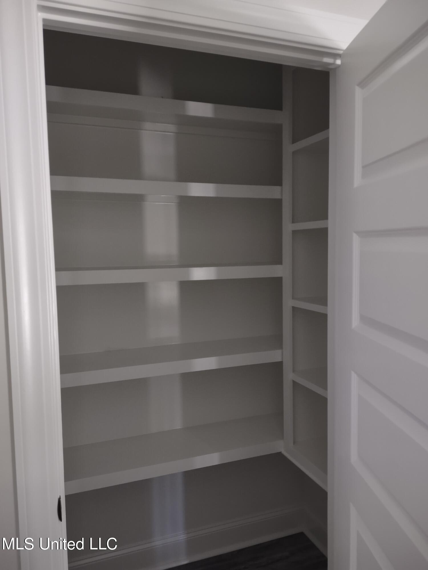 843 Long Leaf Circle Property Photo 24