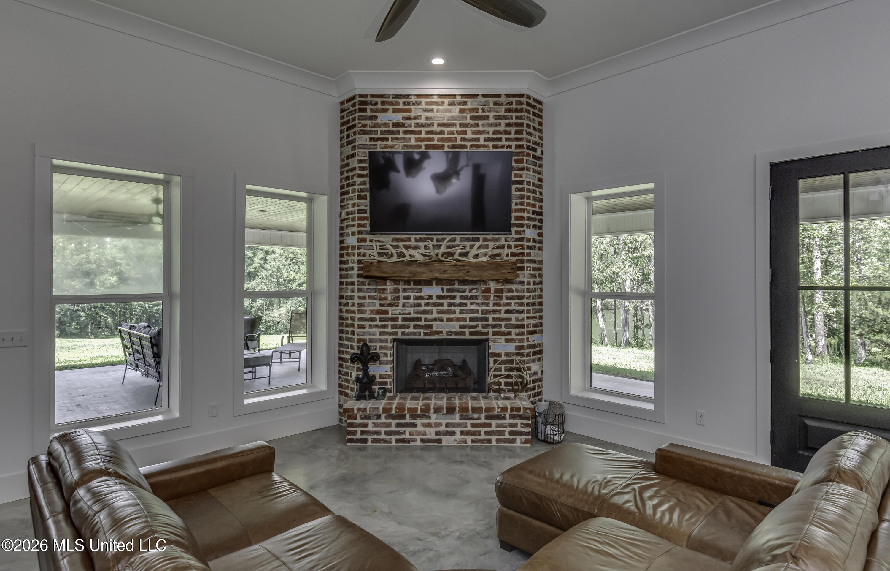 486 Holifield Circle Property Photo 10