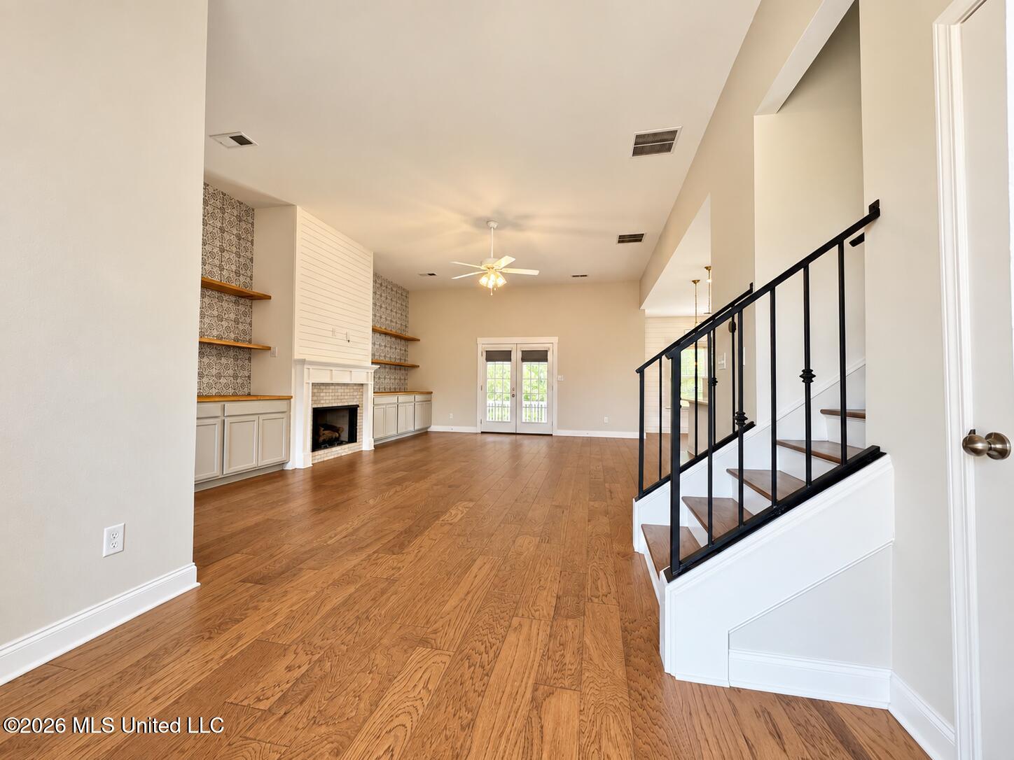 626 Dudley Drive Property Photo 6