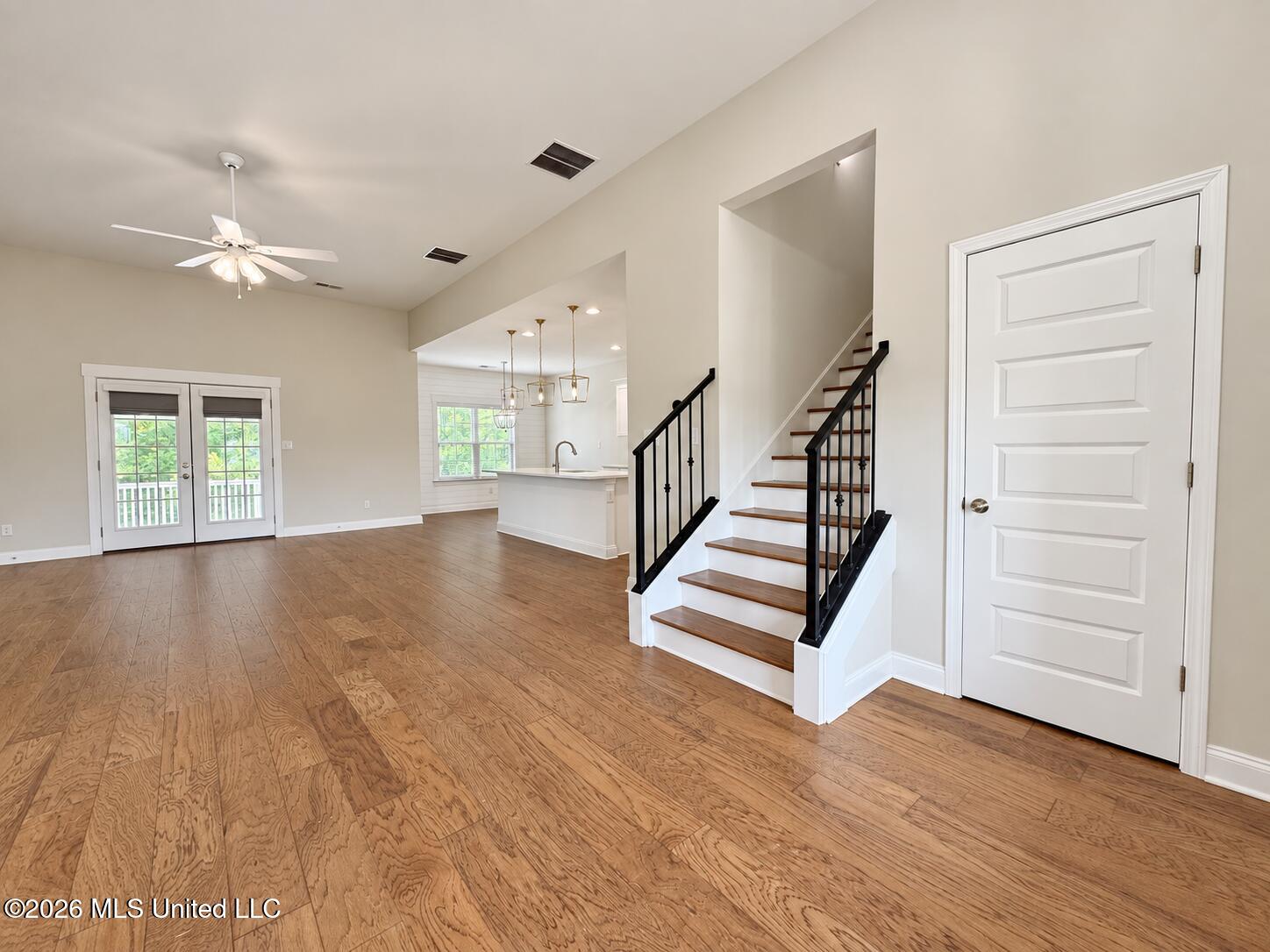 626 Dudley Drive Property Photo 7