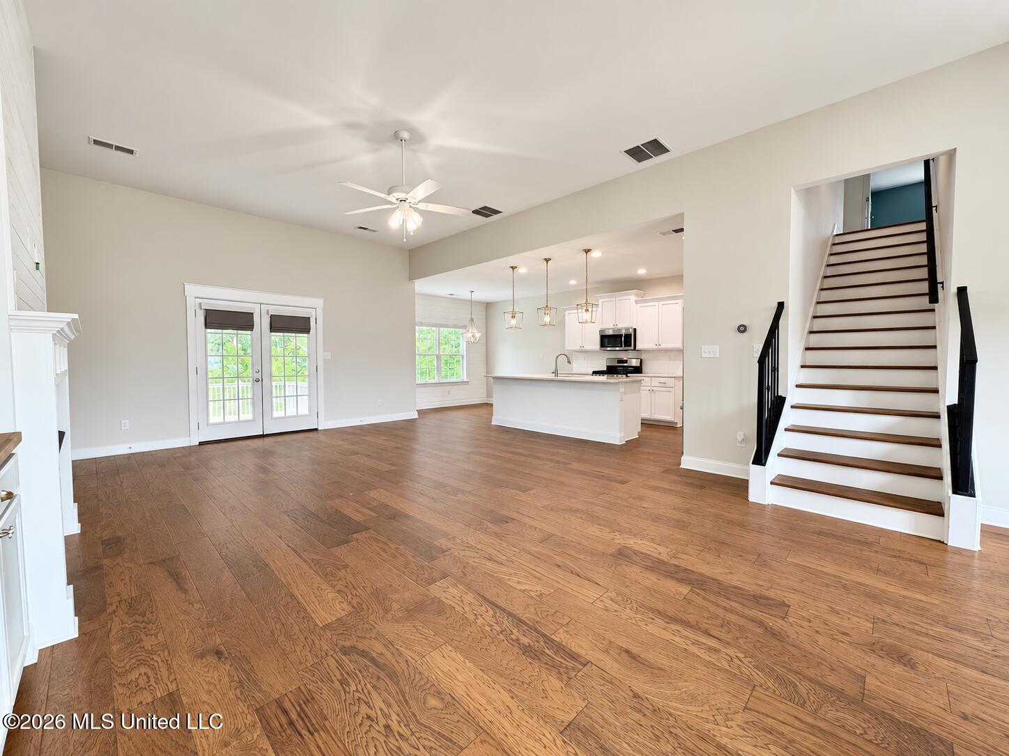 626 Dudley Drive Property Photo 8
