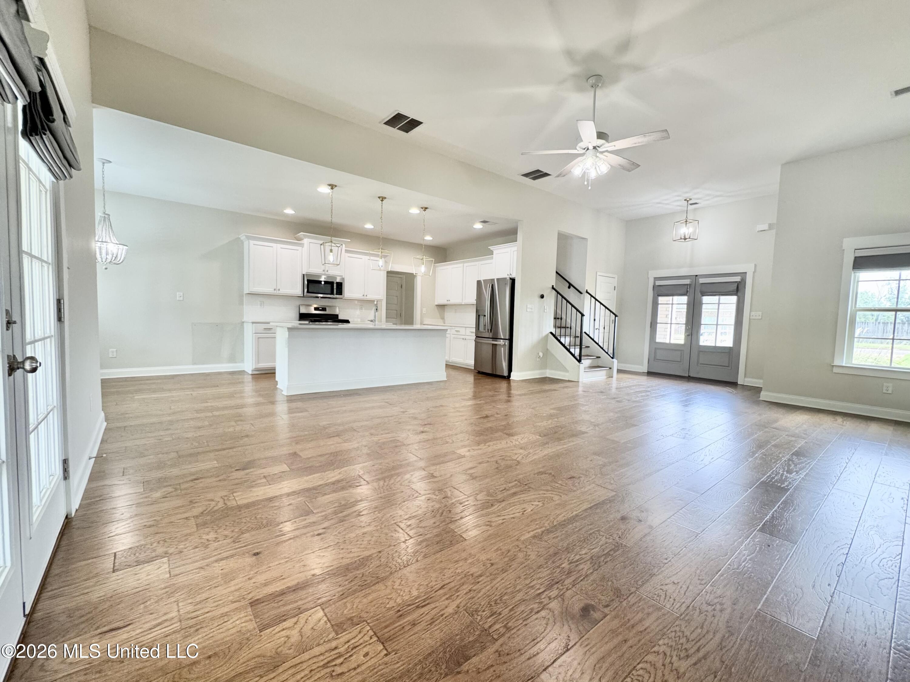 626 Dudley Drive Property Photo 14