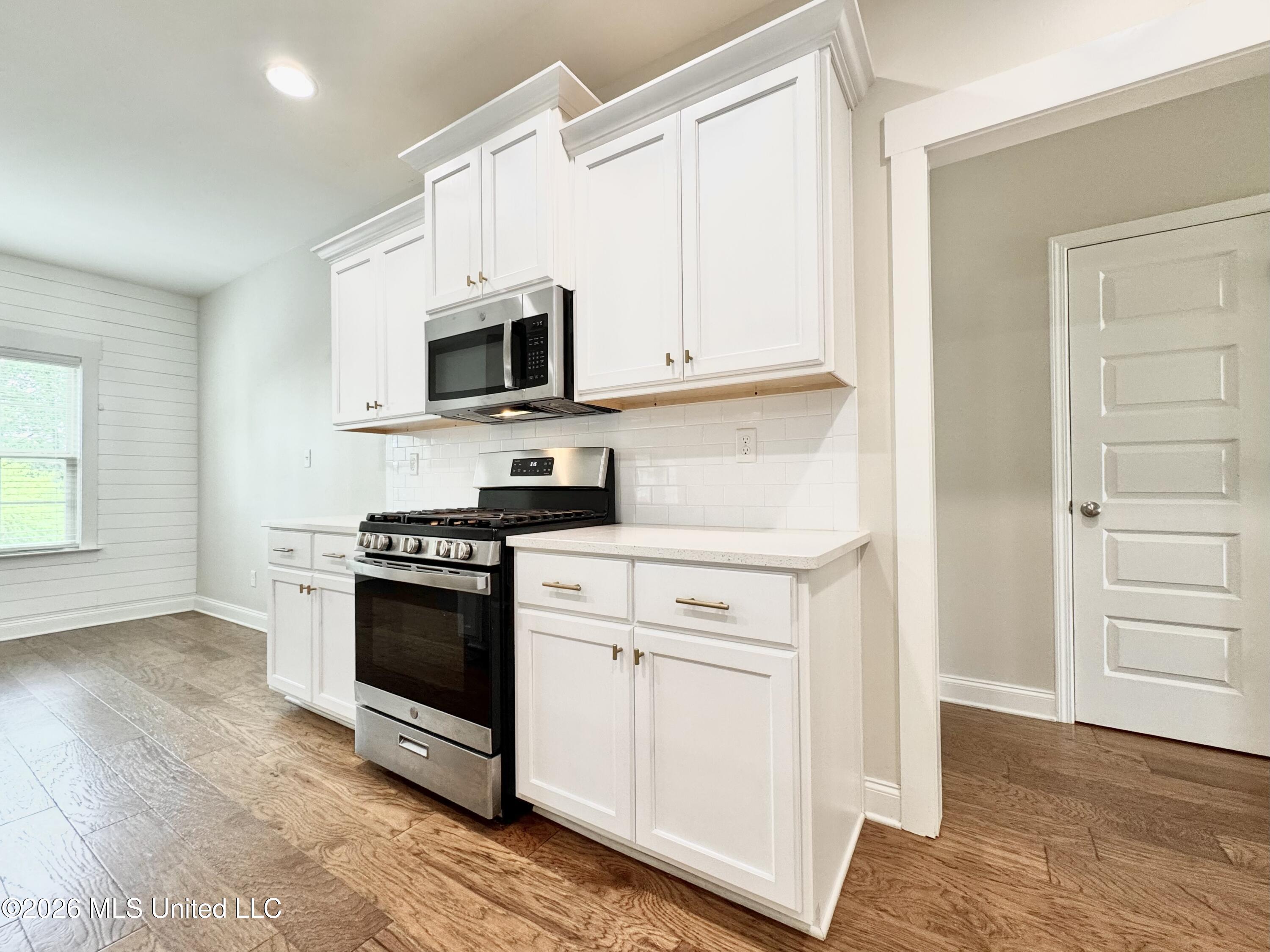 626 Dudley Drive Property Photo 24