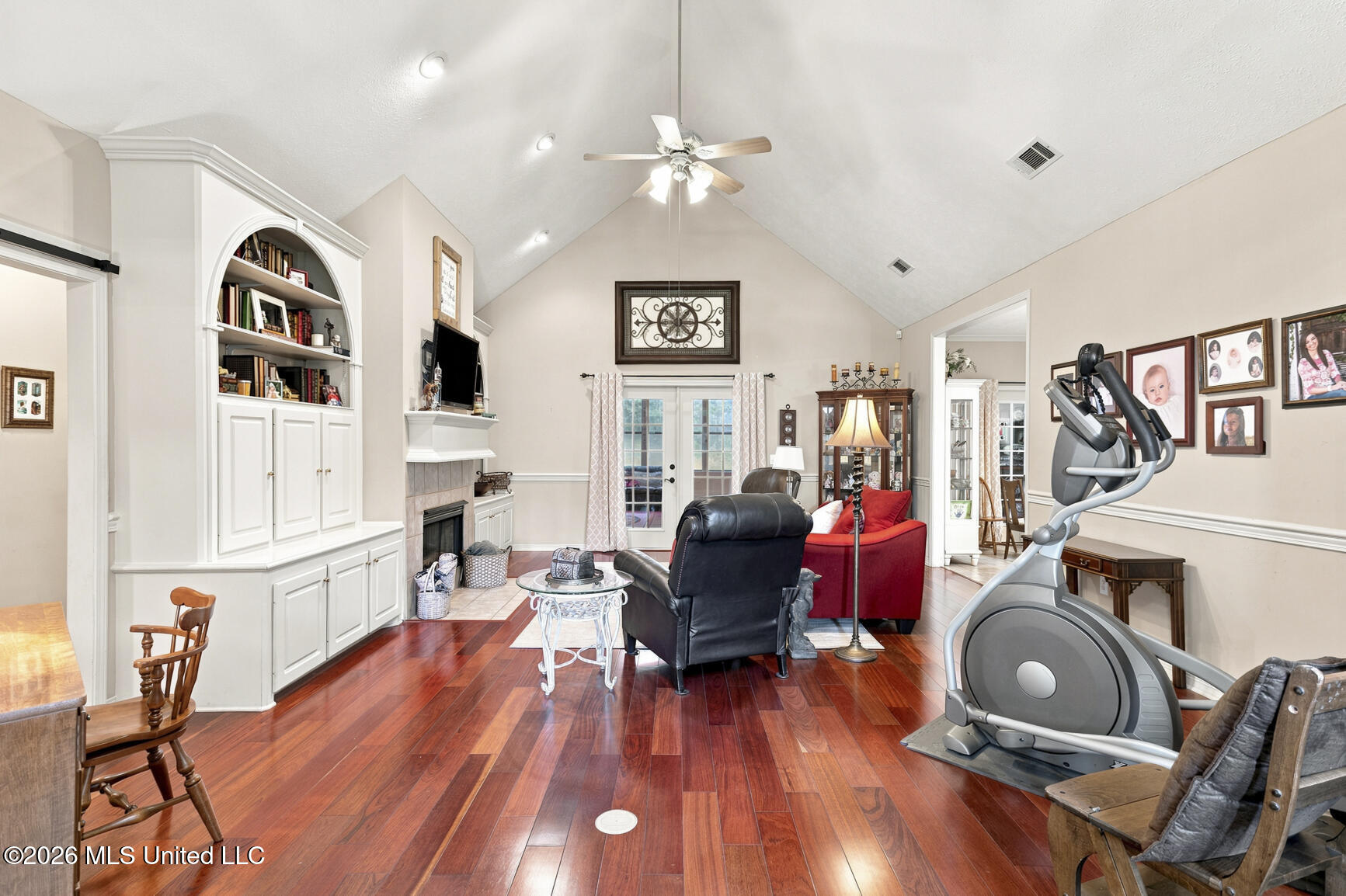 1009 Kern Lane Property Photo 11