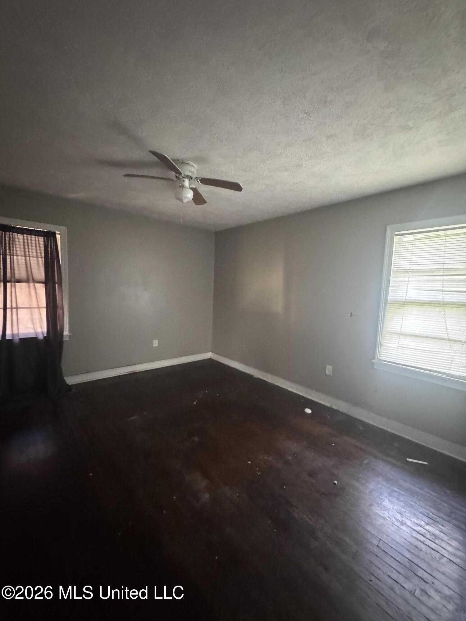 742 Kensington Place Property Photo 8