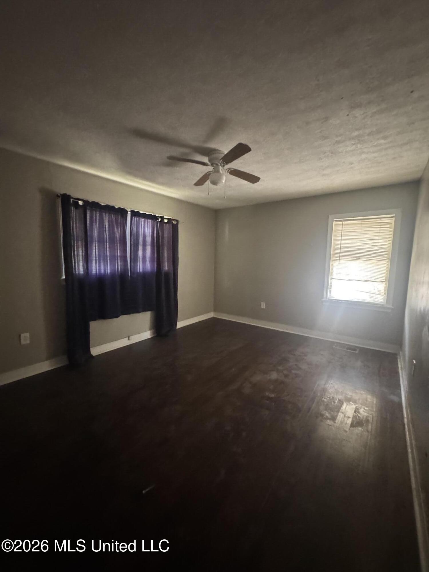 742 Kensington Place Property Photo 9