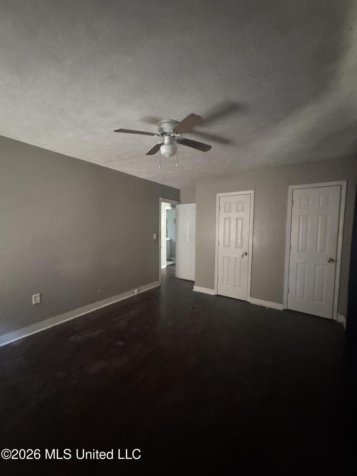742 Kensington Place Property Photo 10