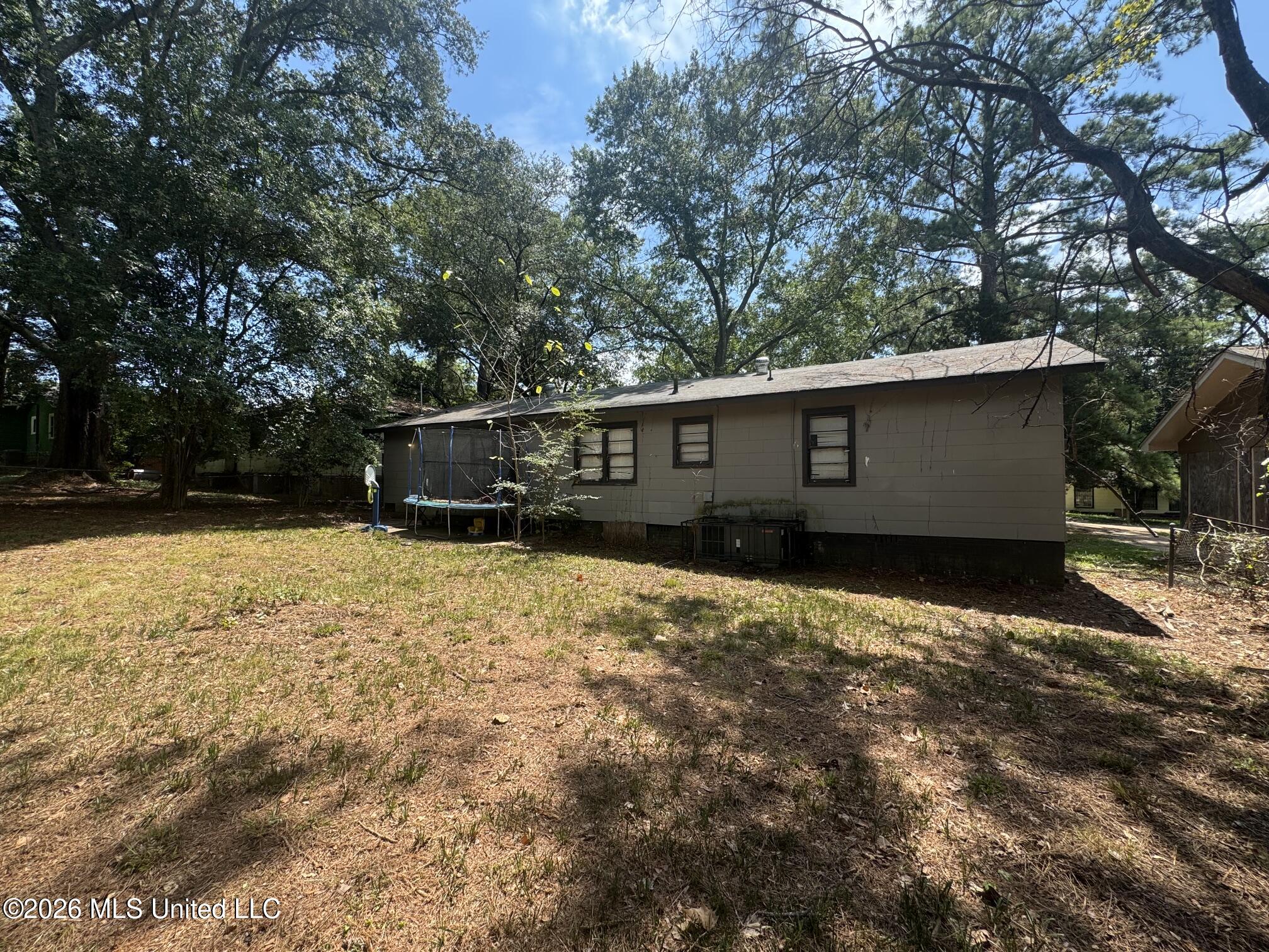 742 Kensington Place Property Photo 12