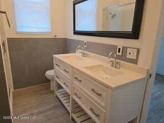 825 Church Street Property Photo 7