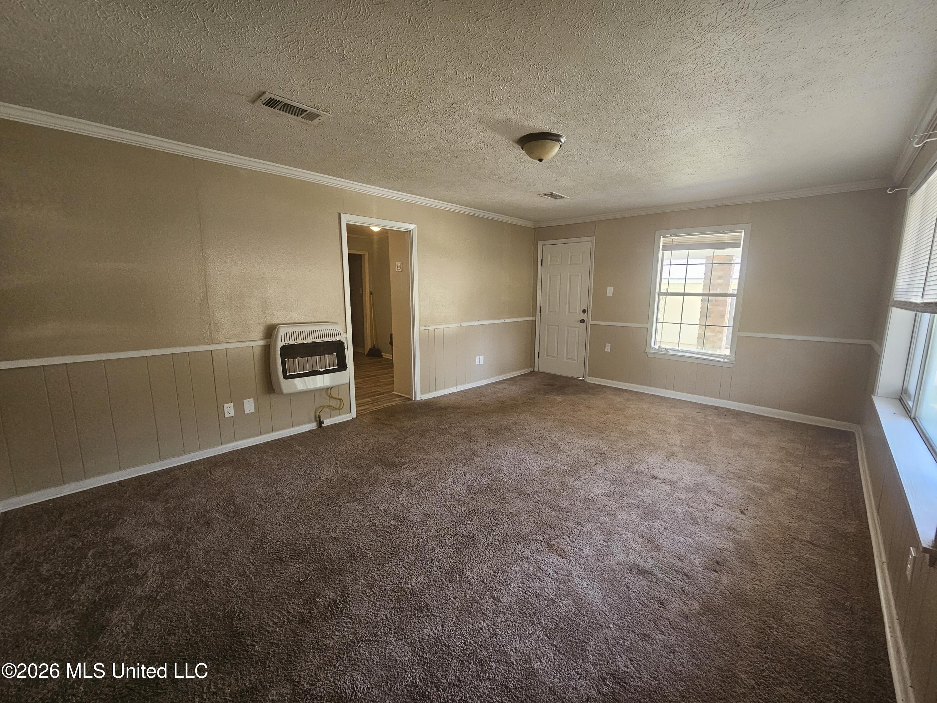 2029 Eleanor Street Property Photo 3