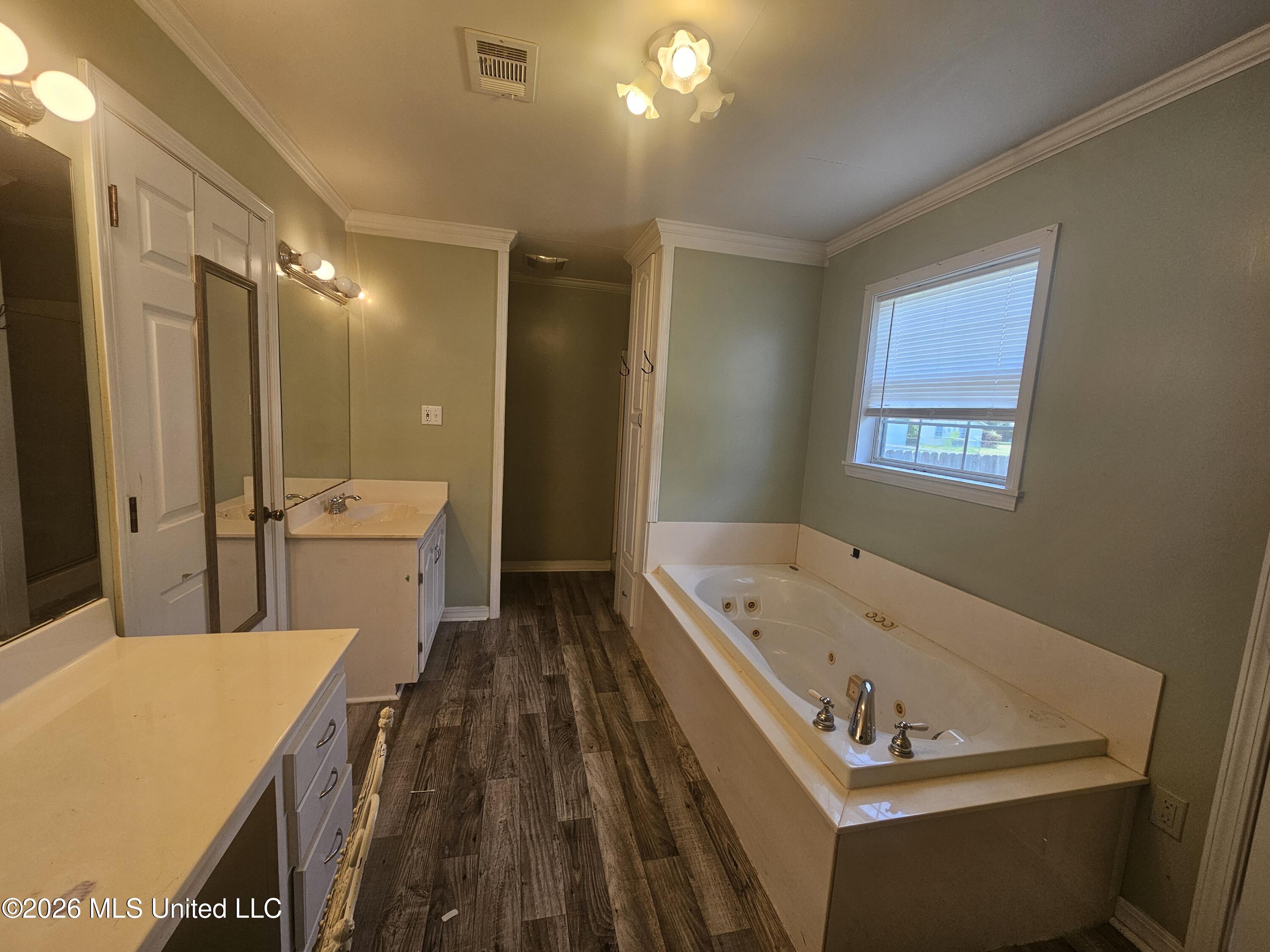 2029 Eleanor Street Property Photo 9