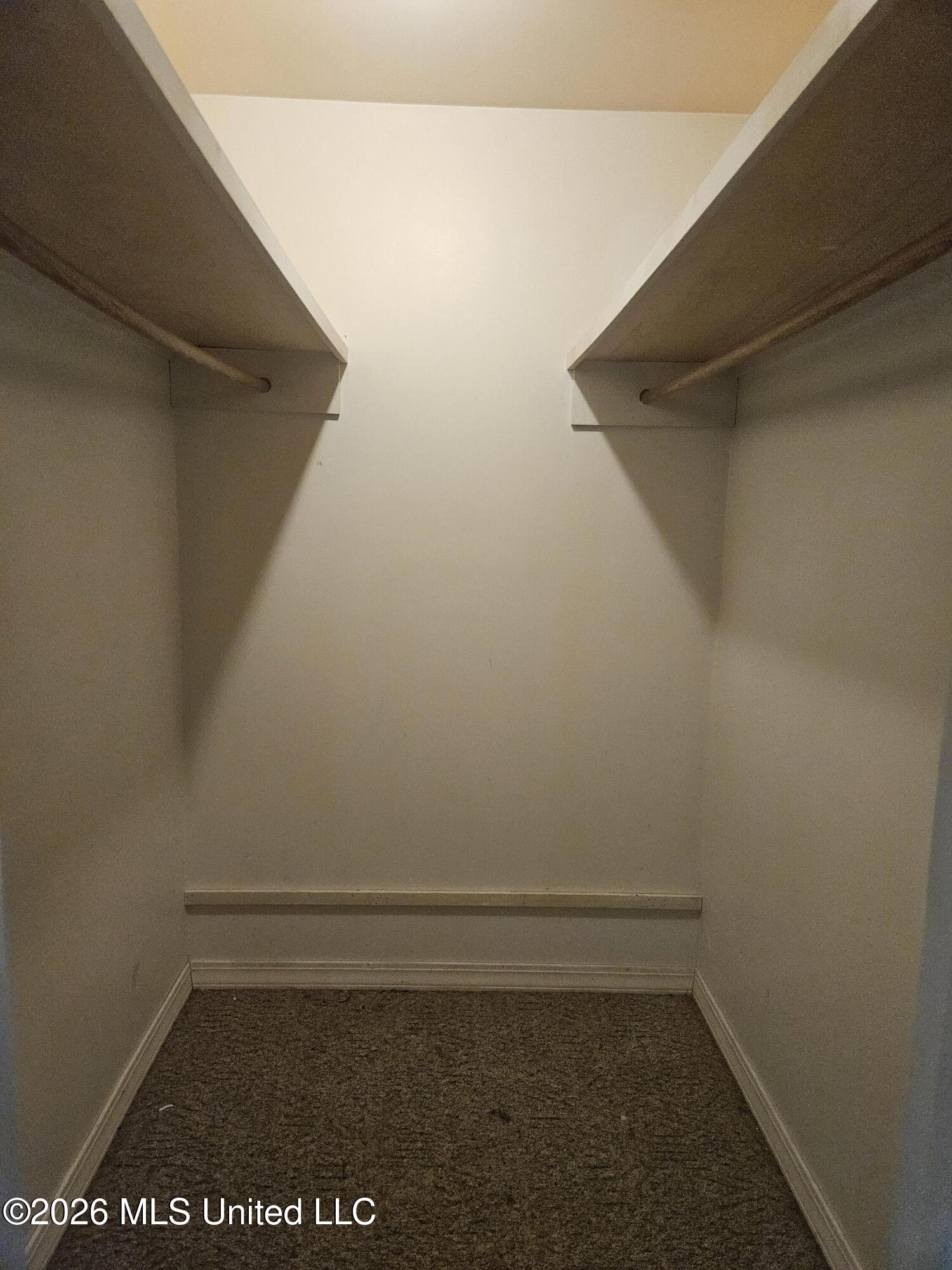 2029 Eleanor Street Property Photo 10