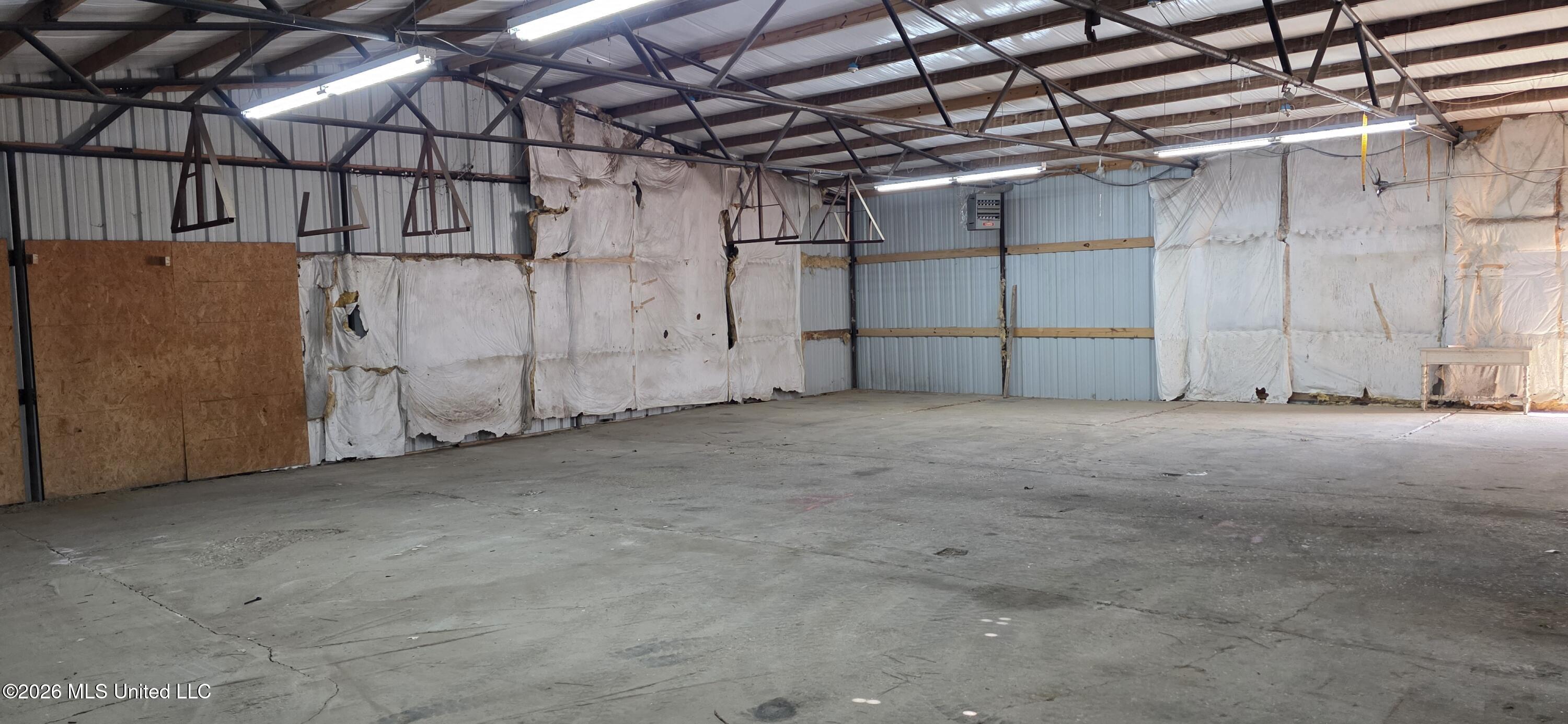 1147 Us-51 Property Photo 20