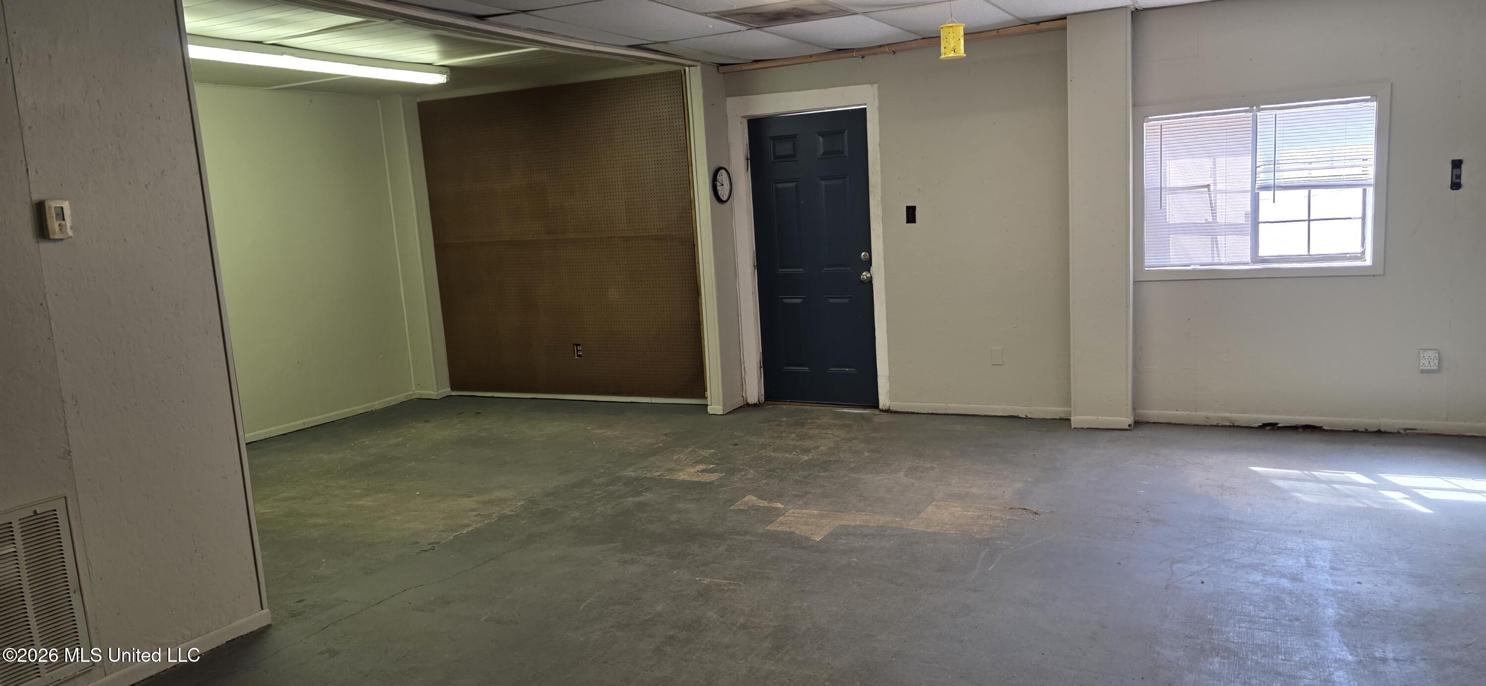 1147 Us-51 Property Photo 21
