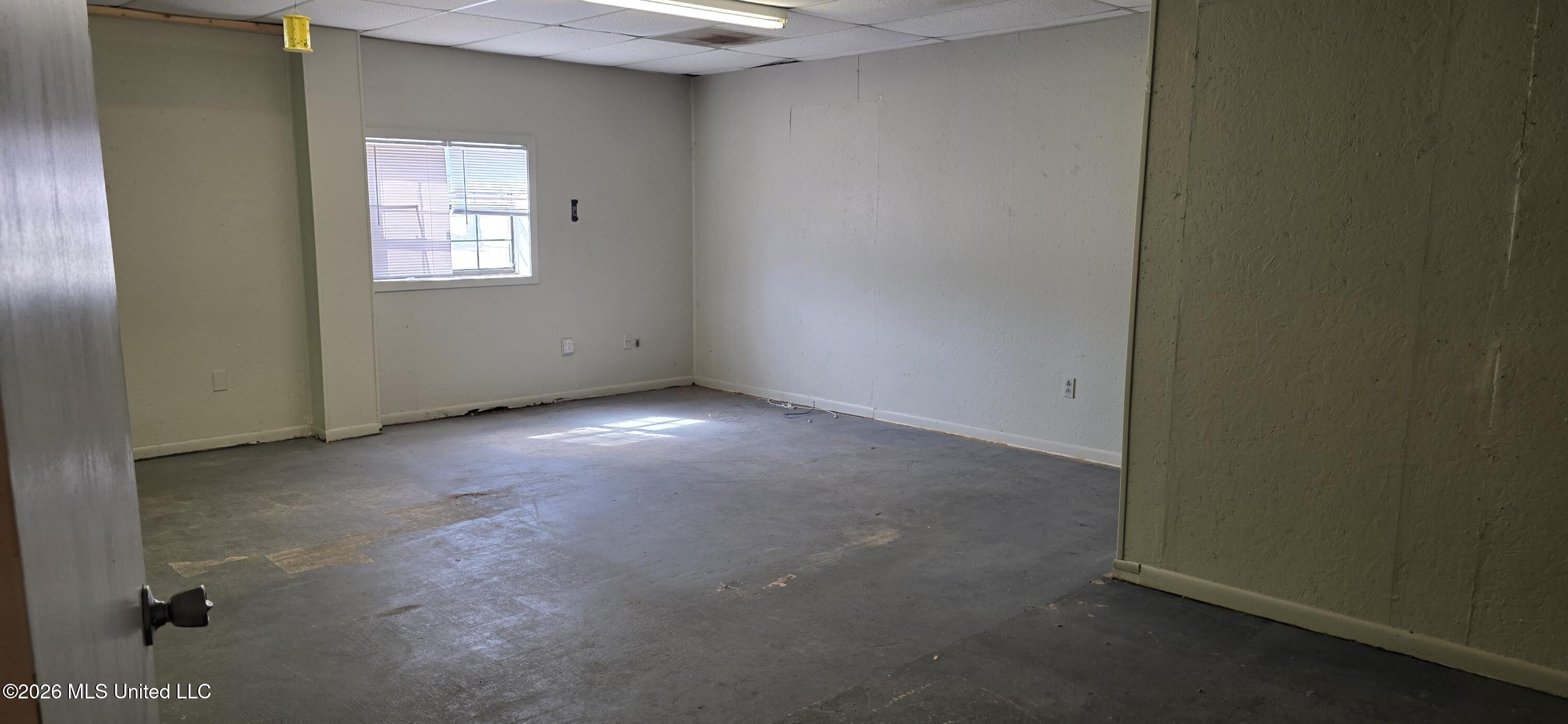 1147 Us-51 Property Photo 36