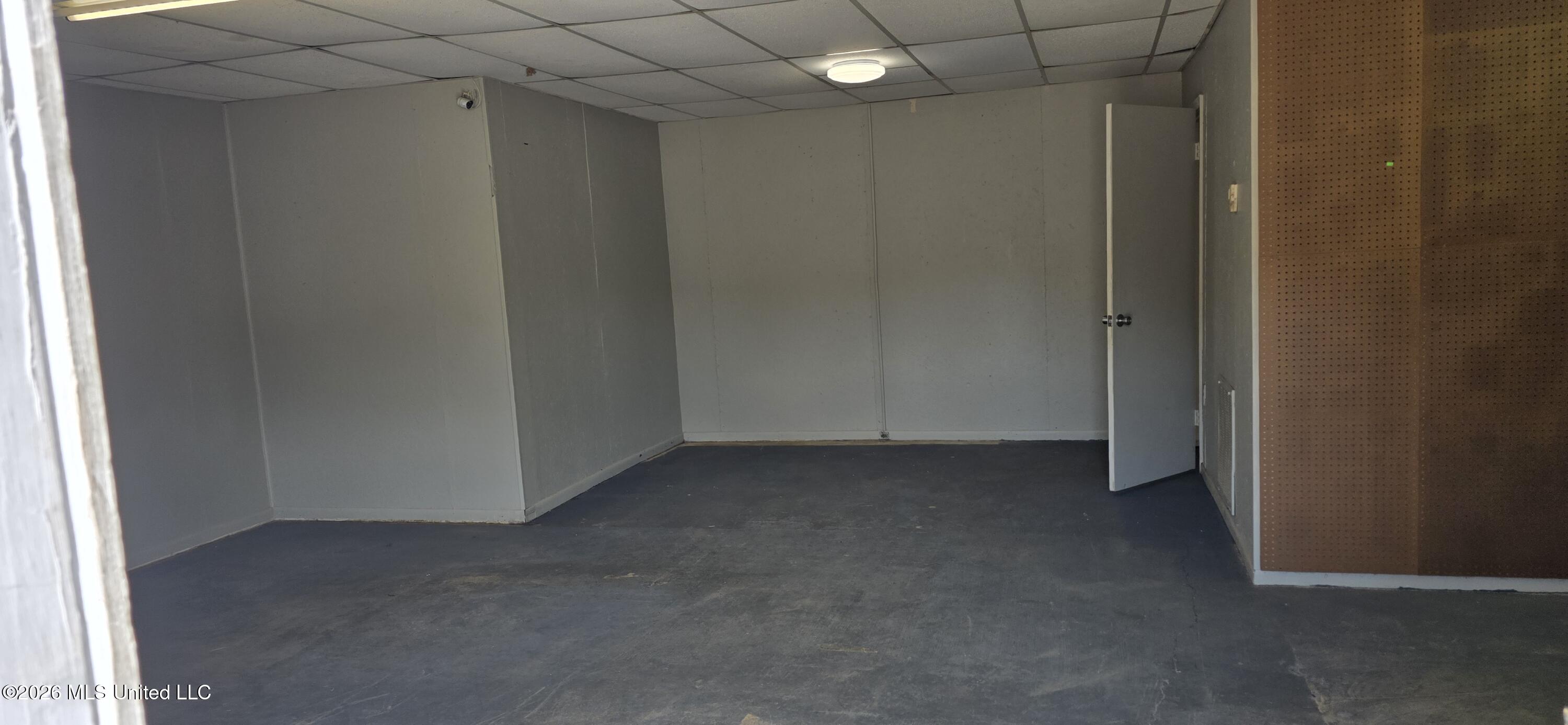 1147 Us-51 Property Photo 37