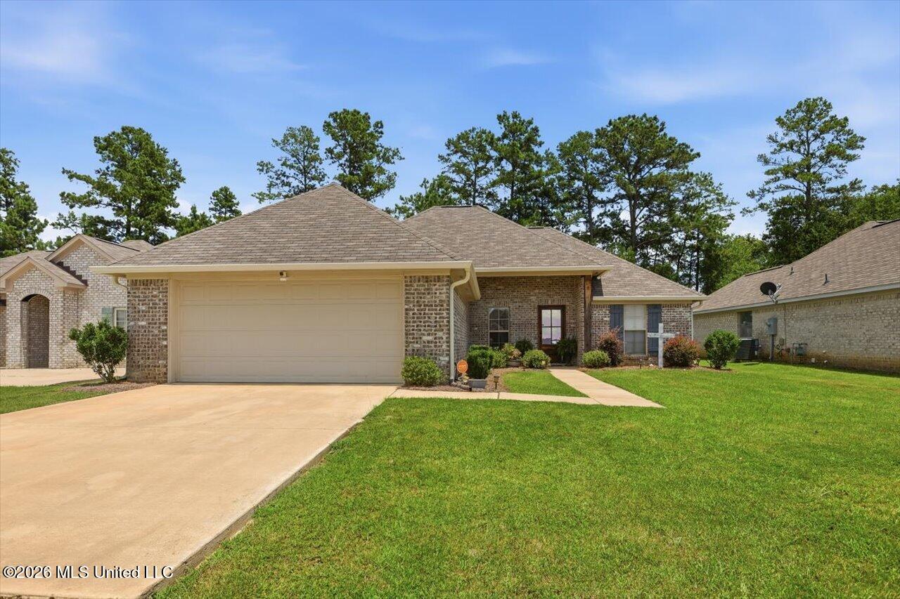 987 Filmore Drive Property Photo 3