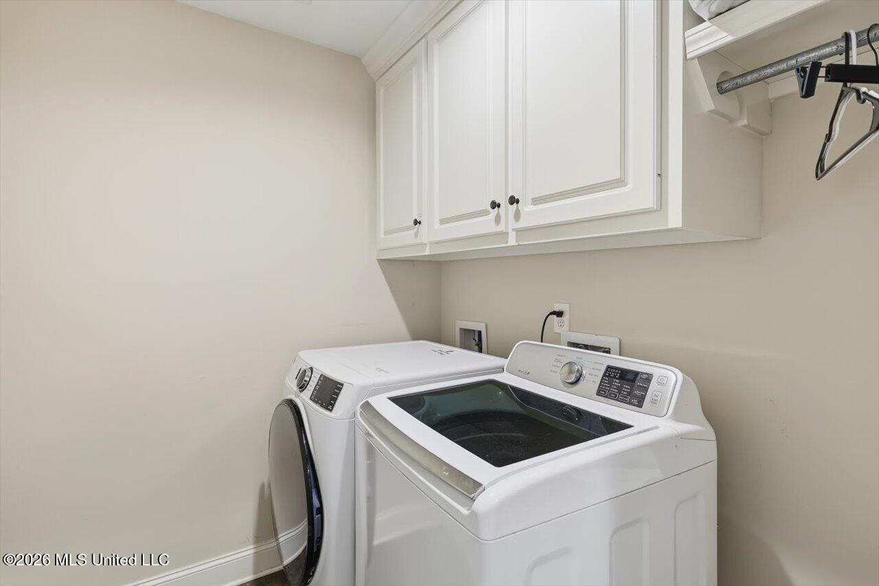 987 Filmore Drive Property Photo 15