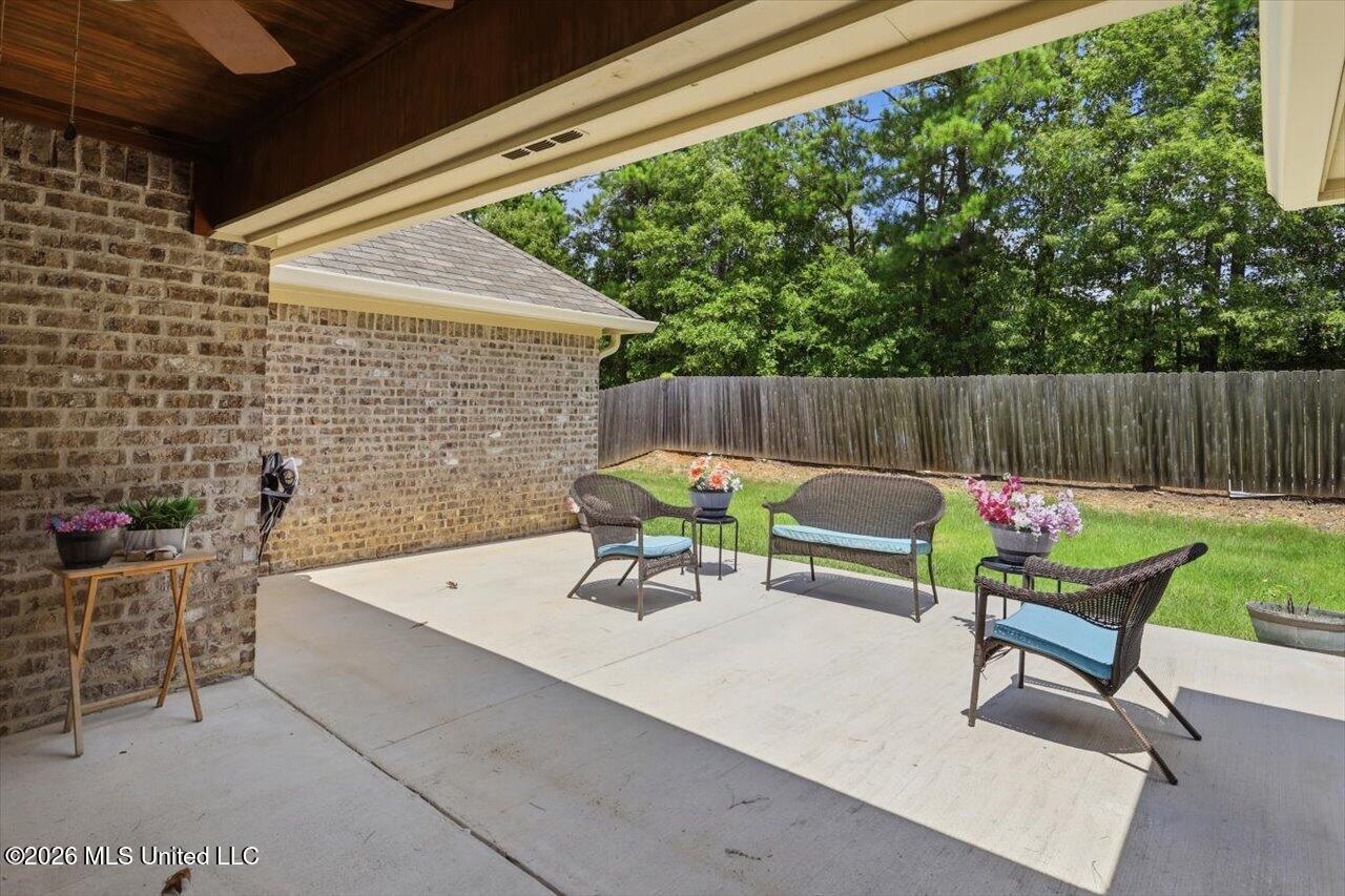 987 Filmore Drive Property Photo 25