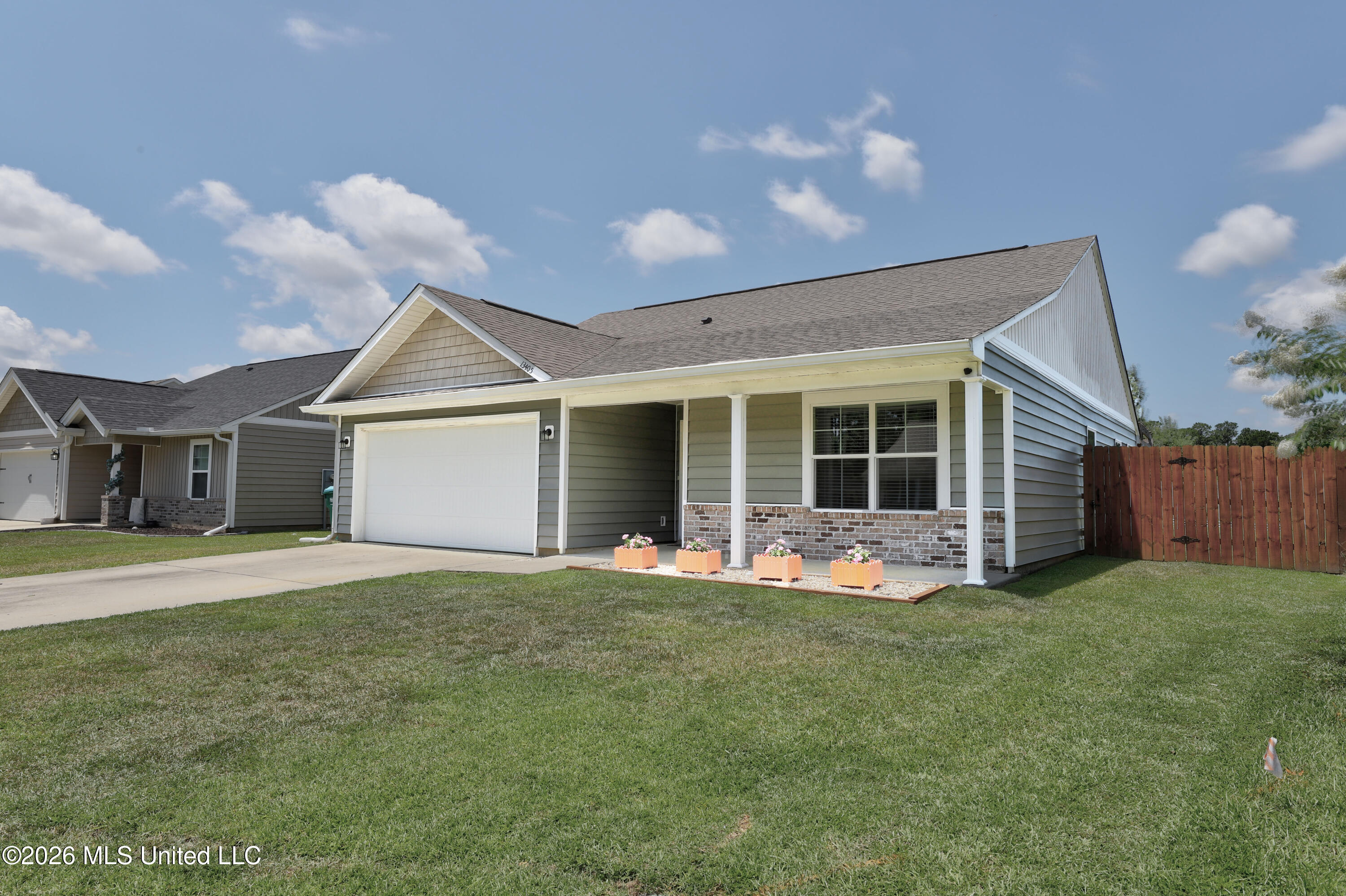 13405 Willow Oak Circle Property Photo 2