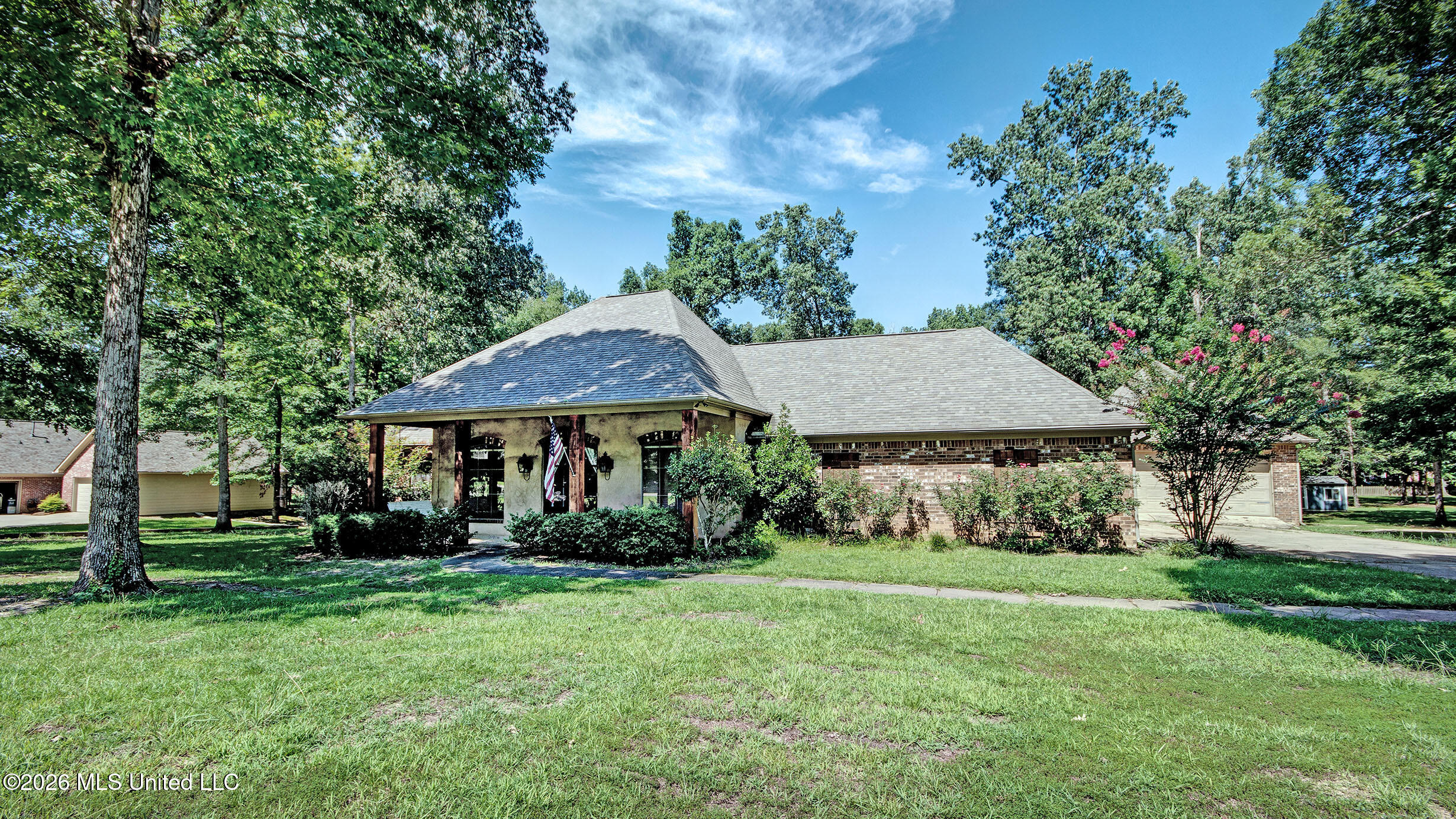 506 Creekstone Drive Property Photo 1
