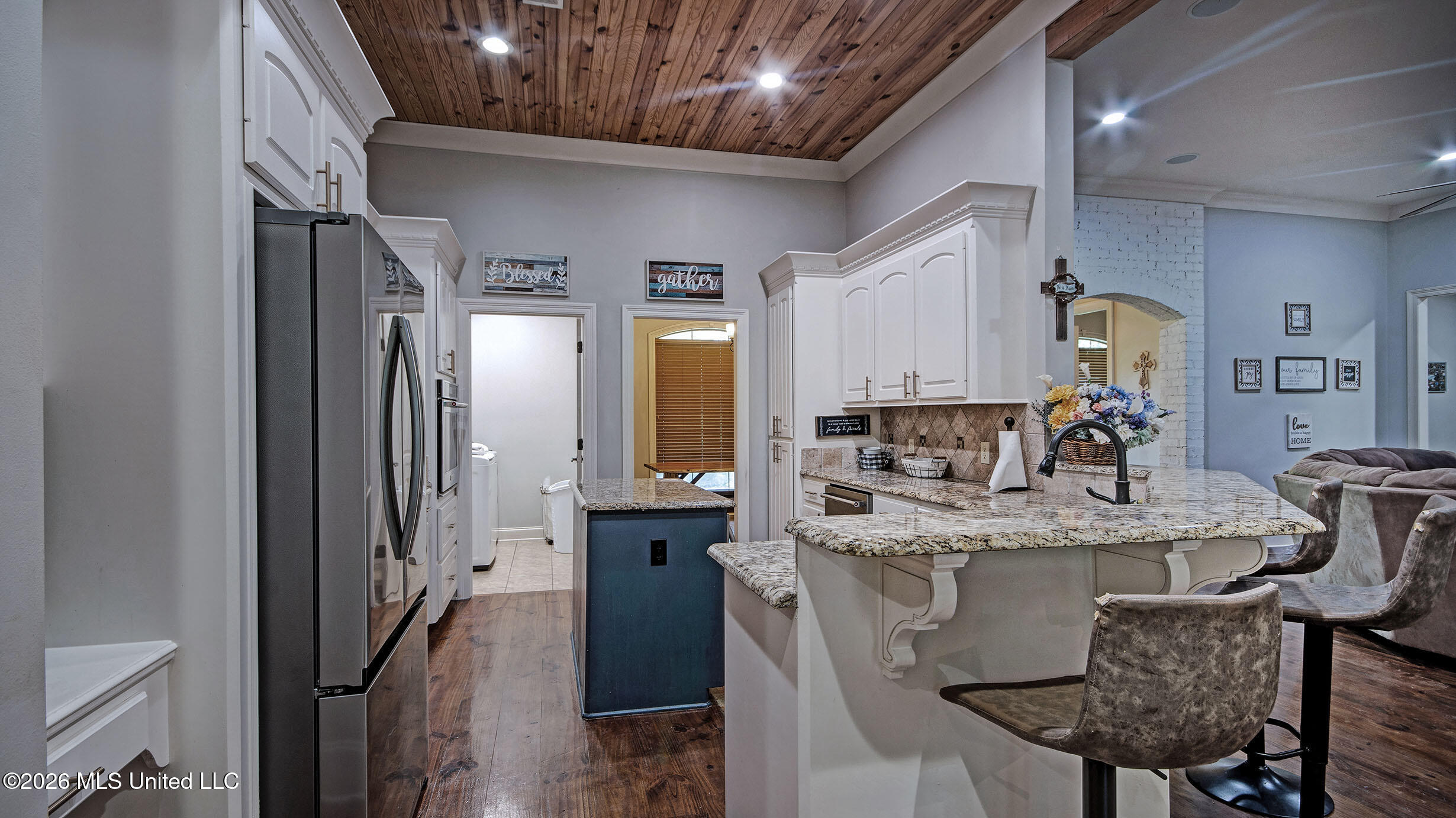 506 Creekstone Drive Property Photo 12