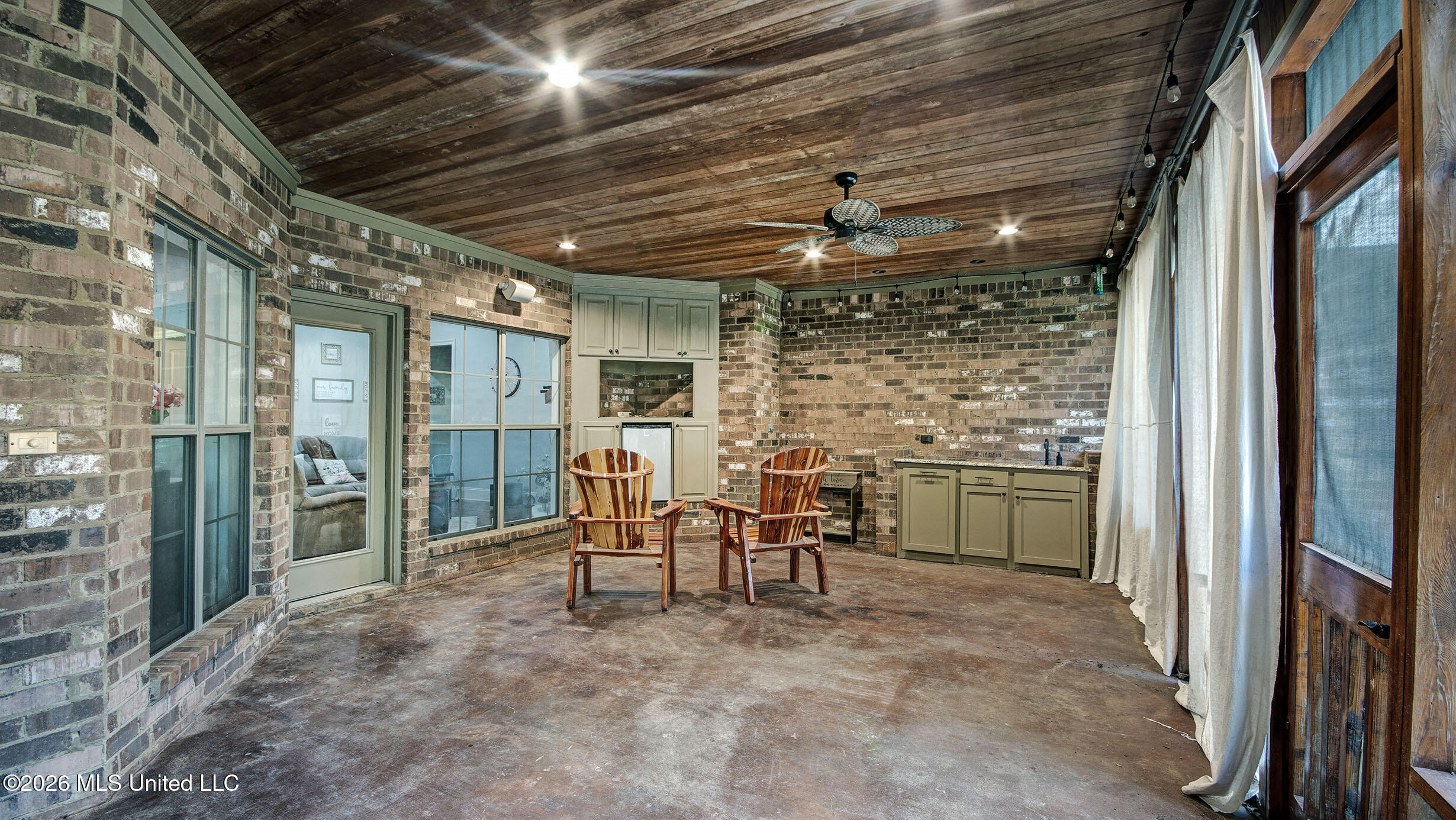 506 Creekstone Drive Property Photo 36