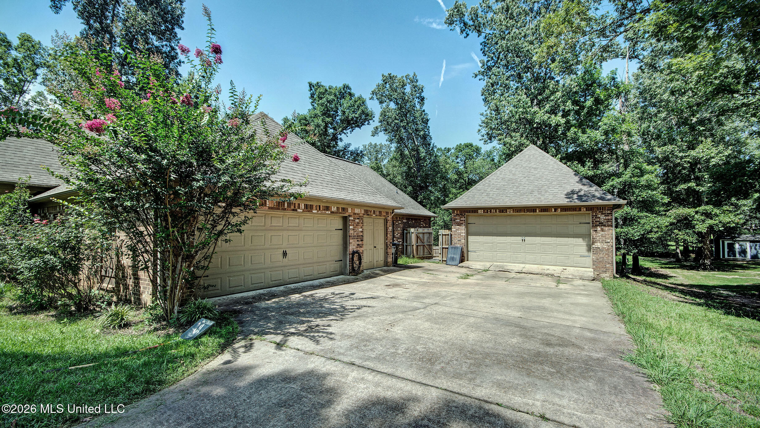 506 Creekstone Drive Property Photo 40