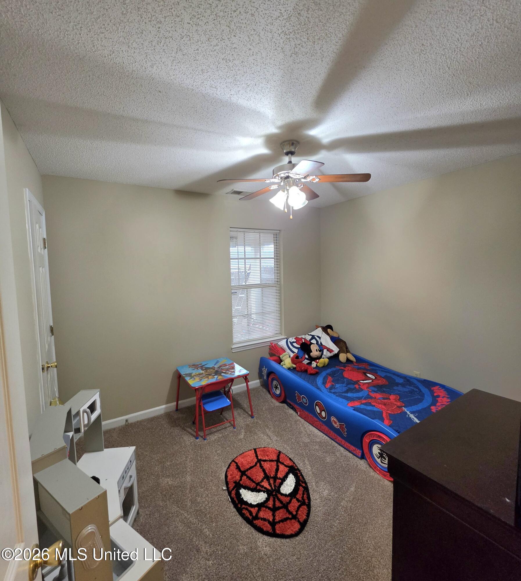 7439 Perrin Lane Property Photo 8