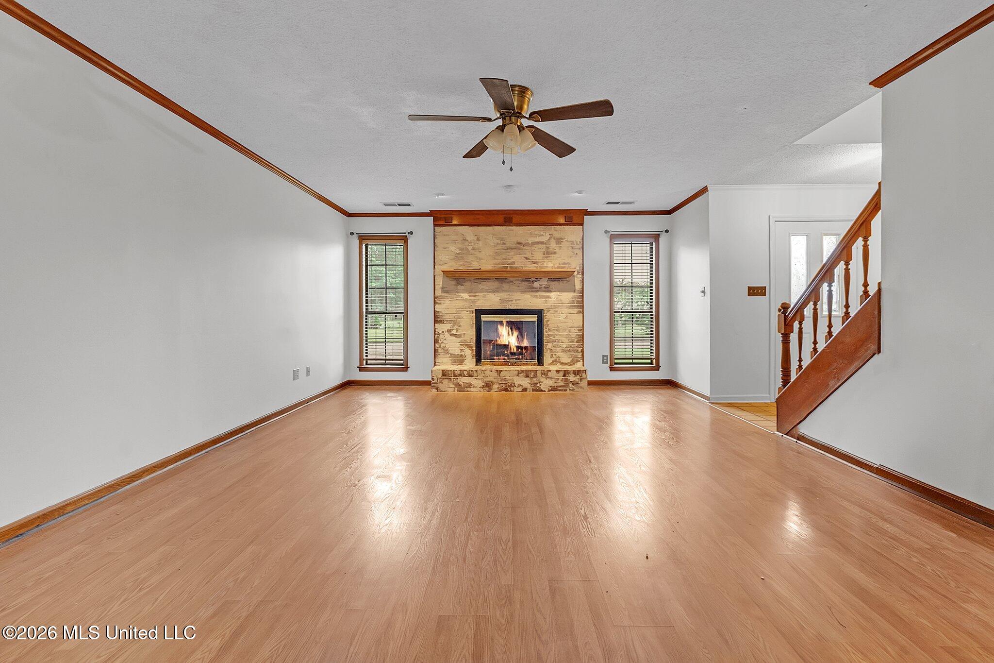 6728 Persimmon Cove Property Photo 2
