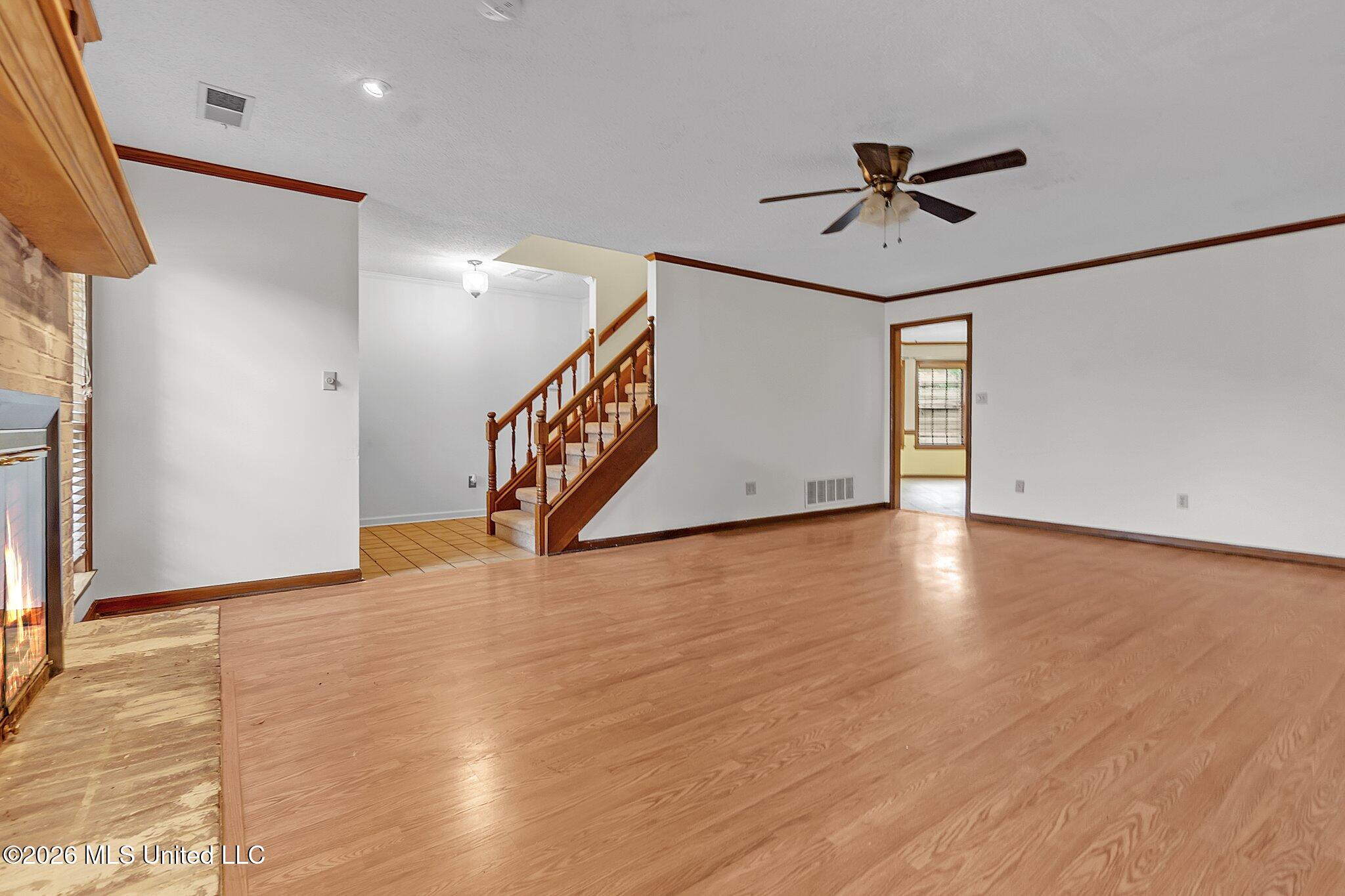 6728 Persimmon Cove Property Photo 9