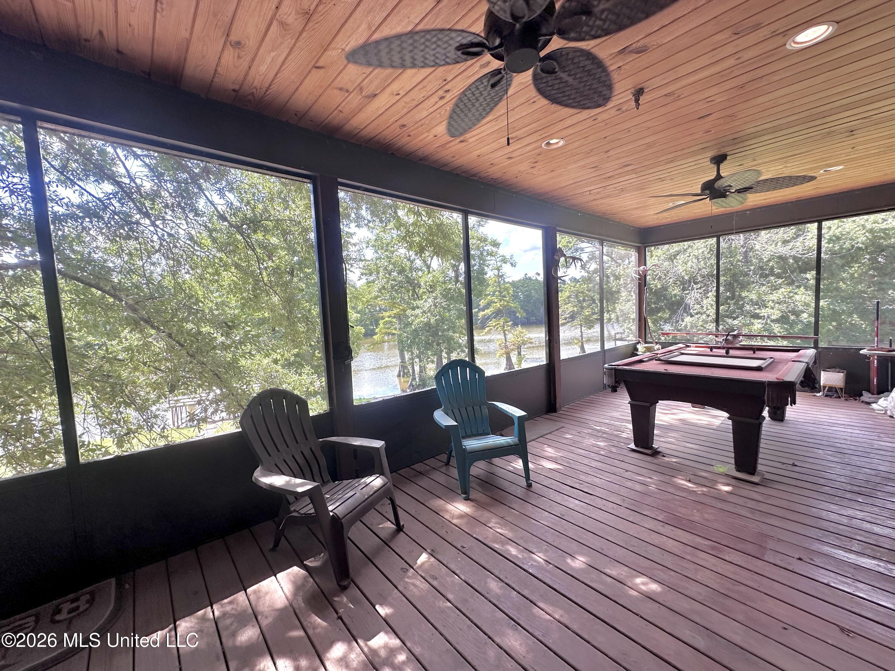 162 Shoemake Road Property Photo 10