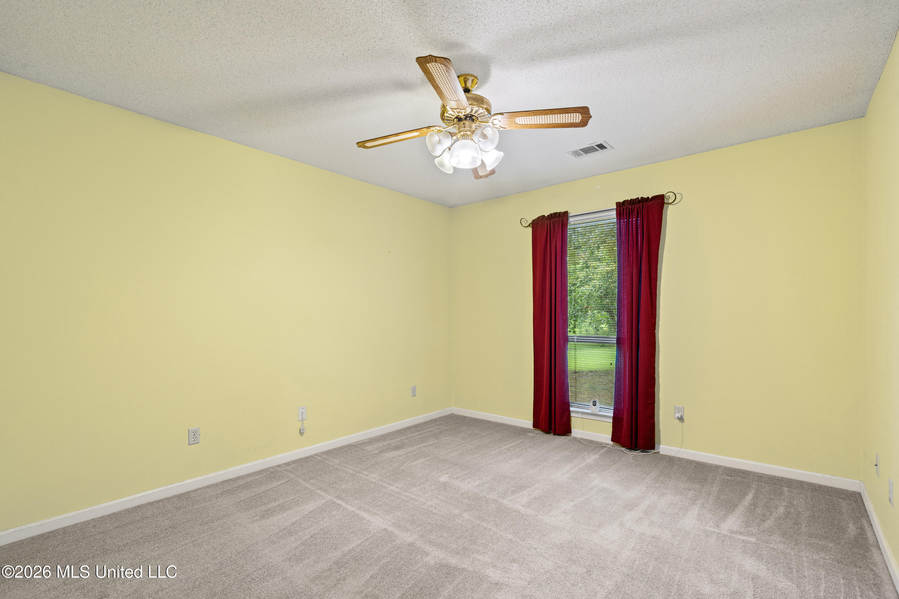 11255 Whispering Pines Drive Property Photo 13