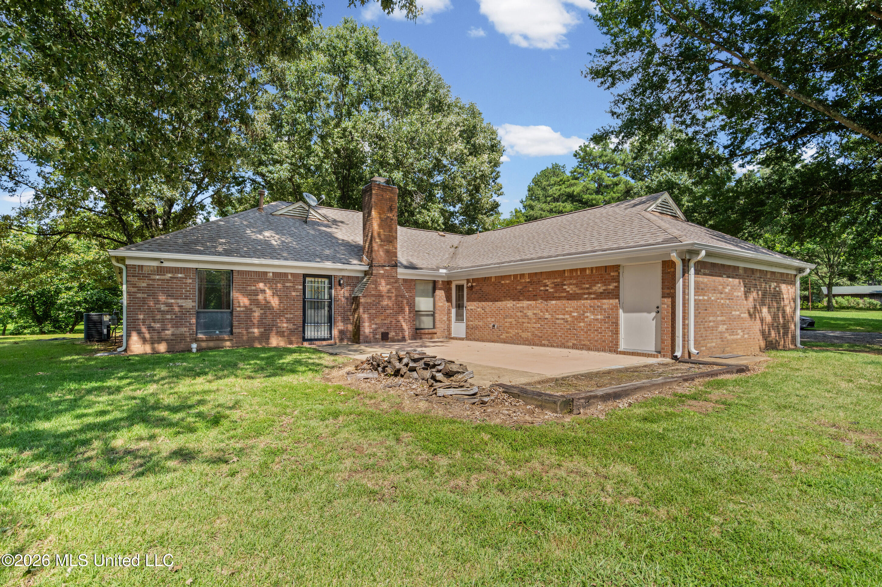 11255 Whispering Pines Drive Property Photo 23