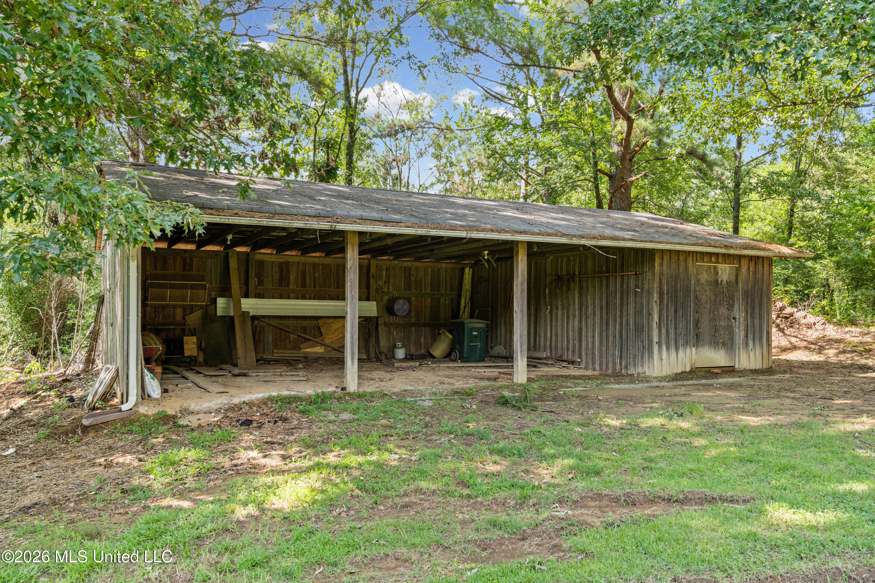 11255 Whispering Pines Drive Property Photo 24